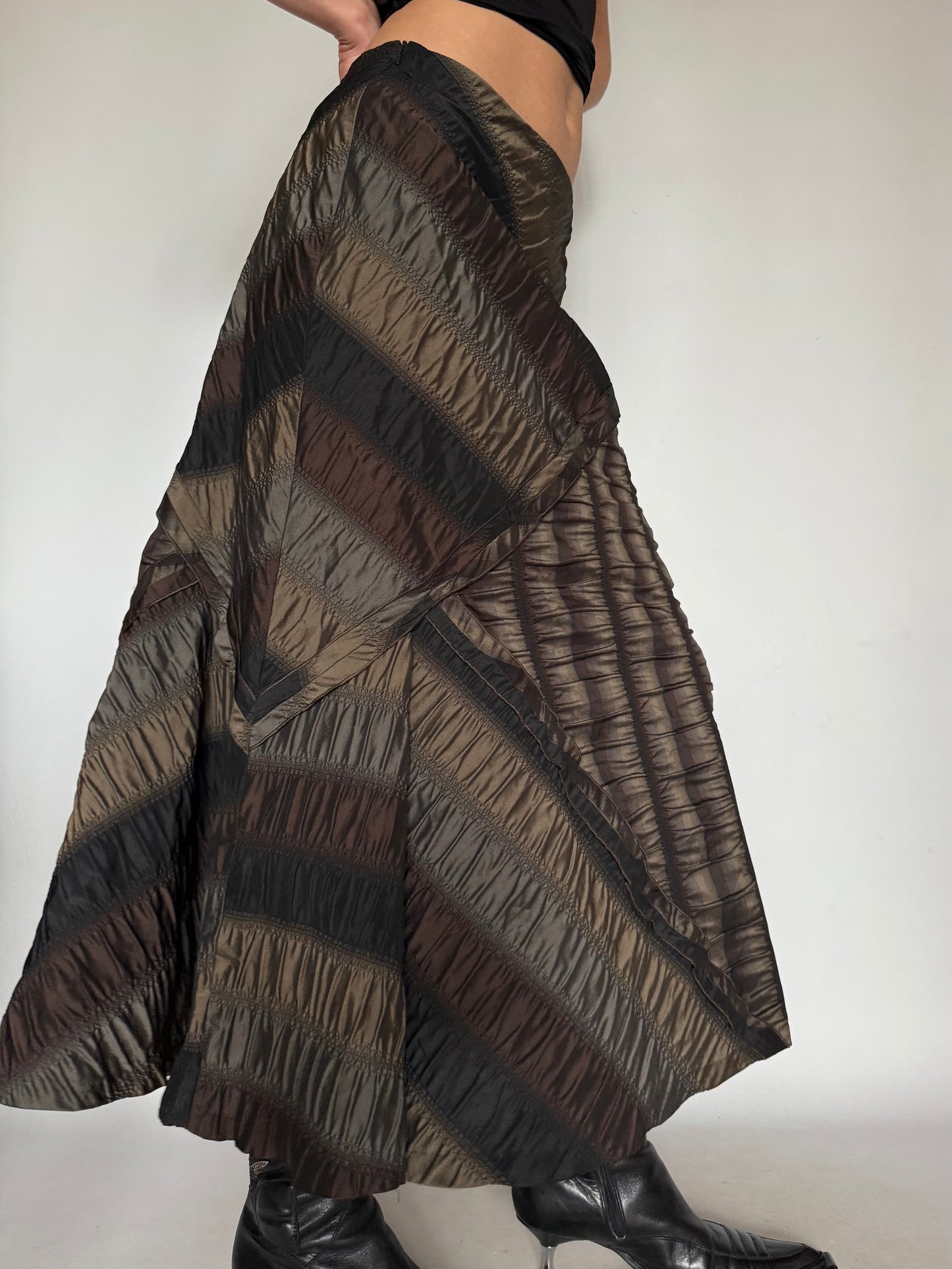 Vintage Crinkled Skirt with Deep Tones and Sculptural Texture Twinkling
