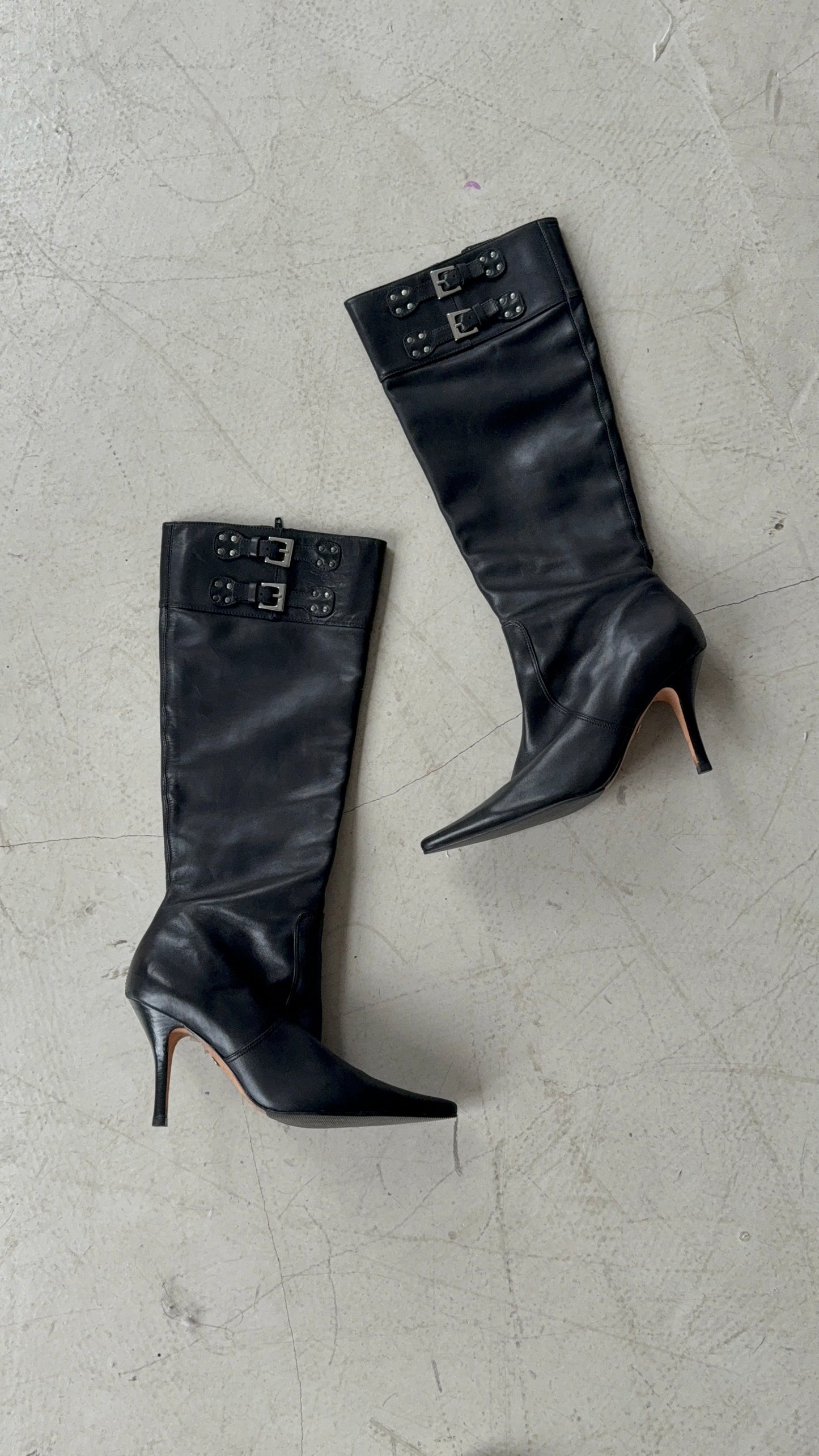 Vintage Black Leather Knee-High Boots BUFFALO TWINKLING GLOBAL