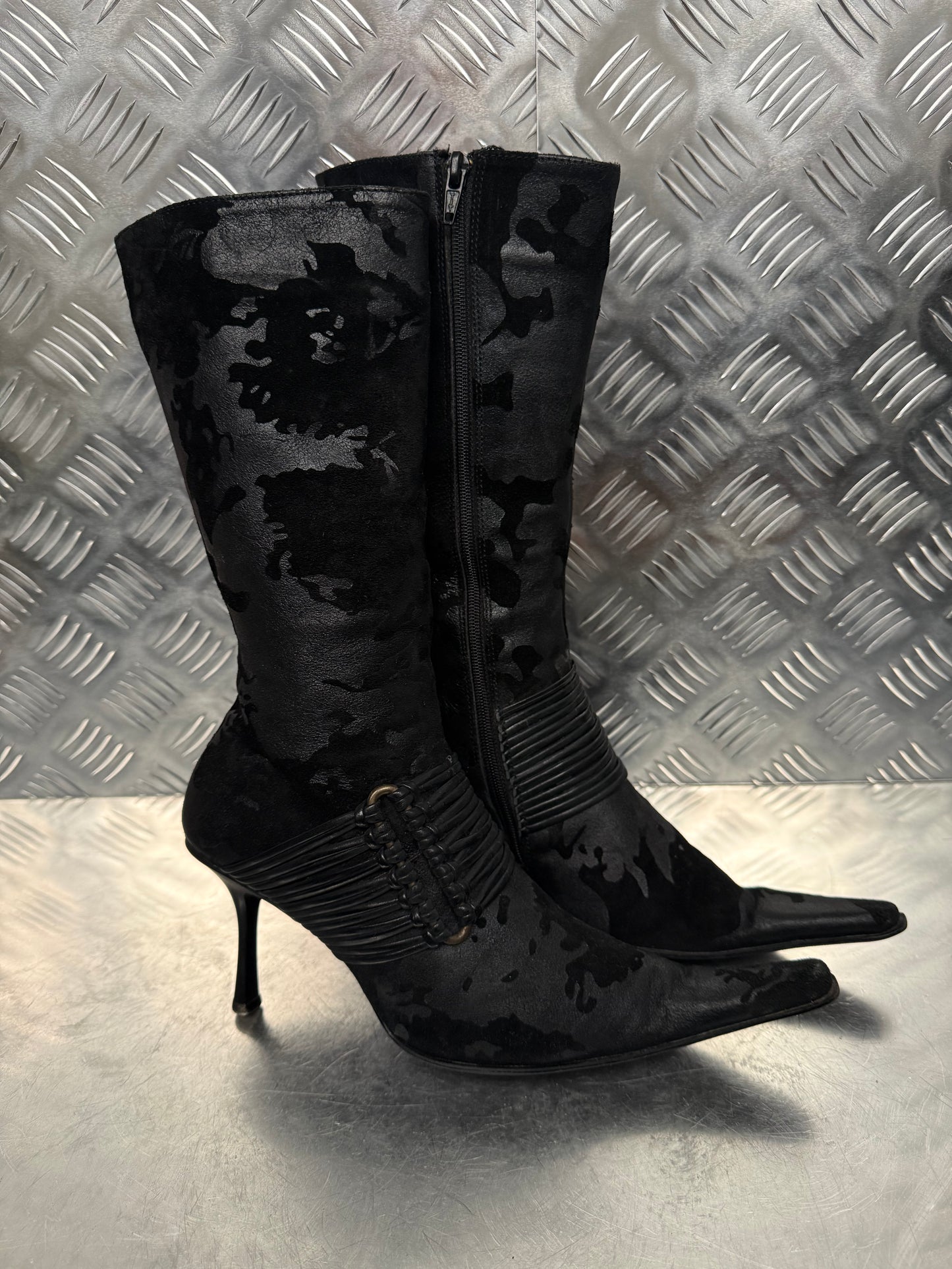 Vintage Black Leather & Suede Heeled Boots with Fur Lining TWINKLING GLOBAL