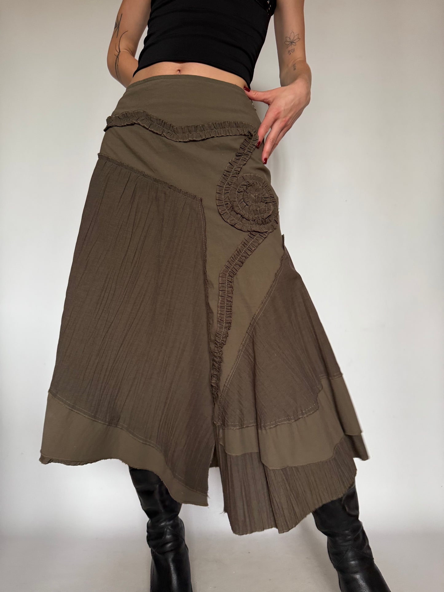 Olive vintage asymmetric skirt Twinkling