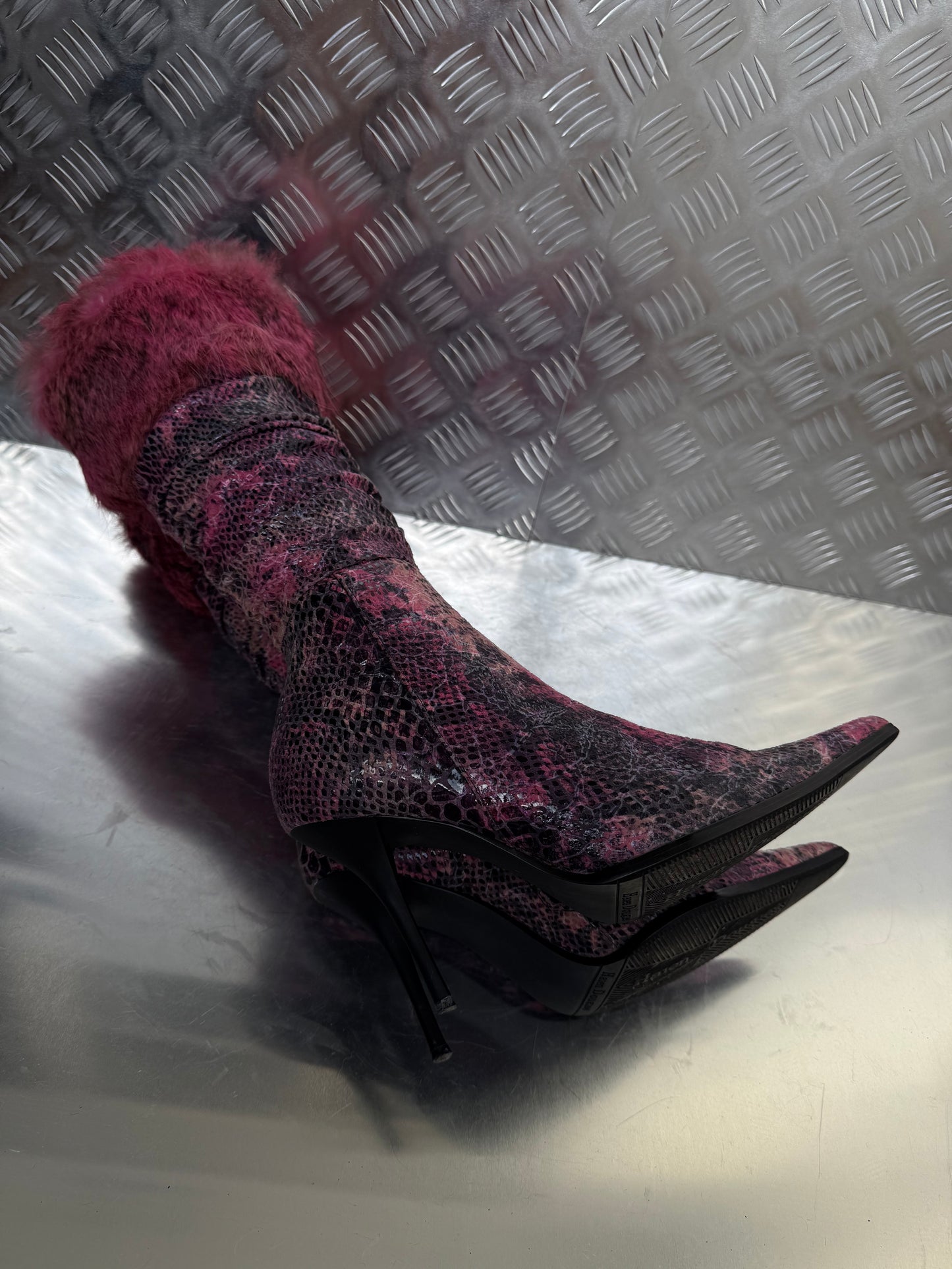 Vintage Italy leather boots with real fur trim Twinkling Global