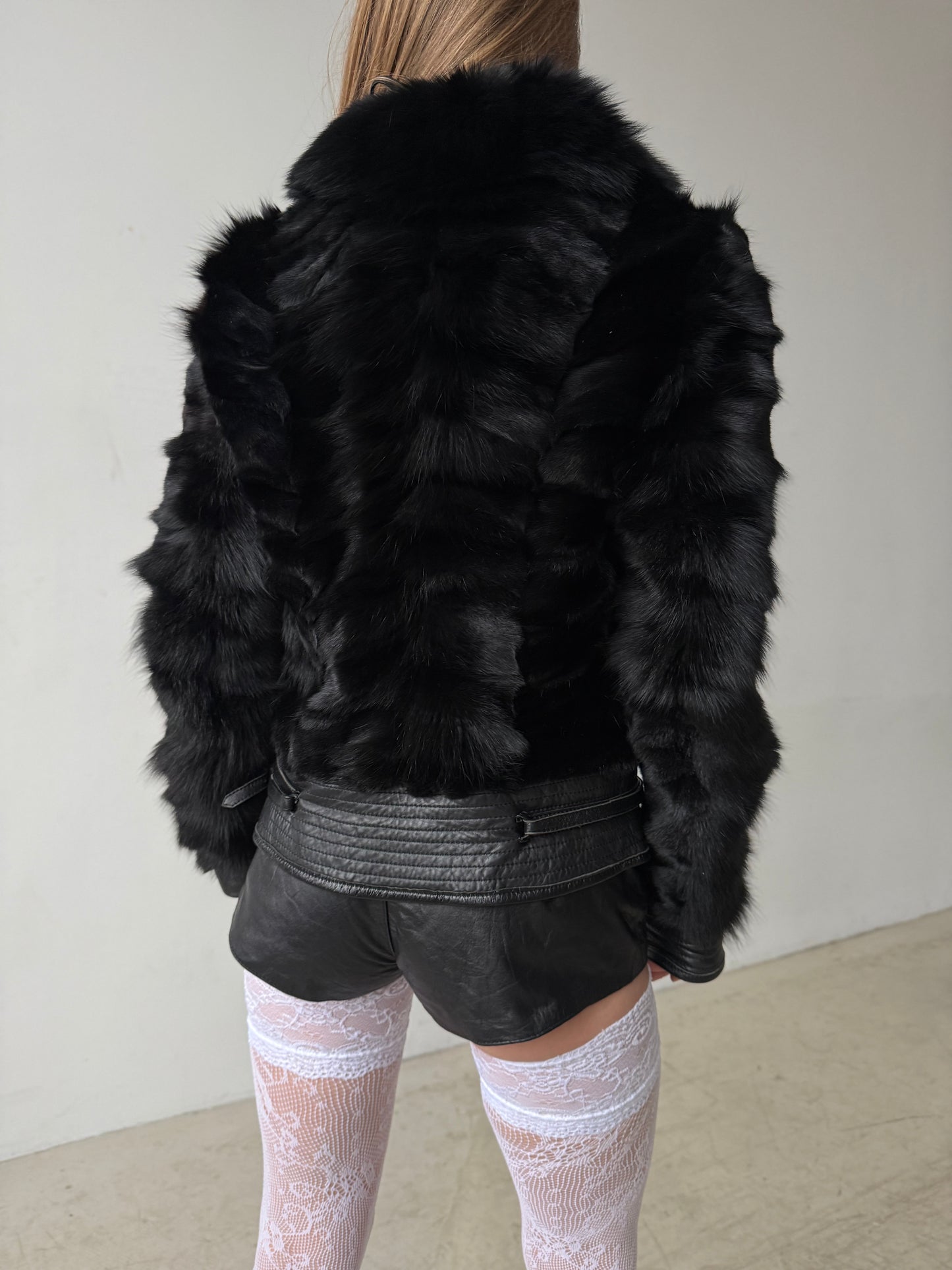 Vintage leather jacket with real fur – TWINKLING GLOBAL