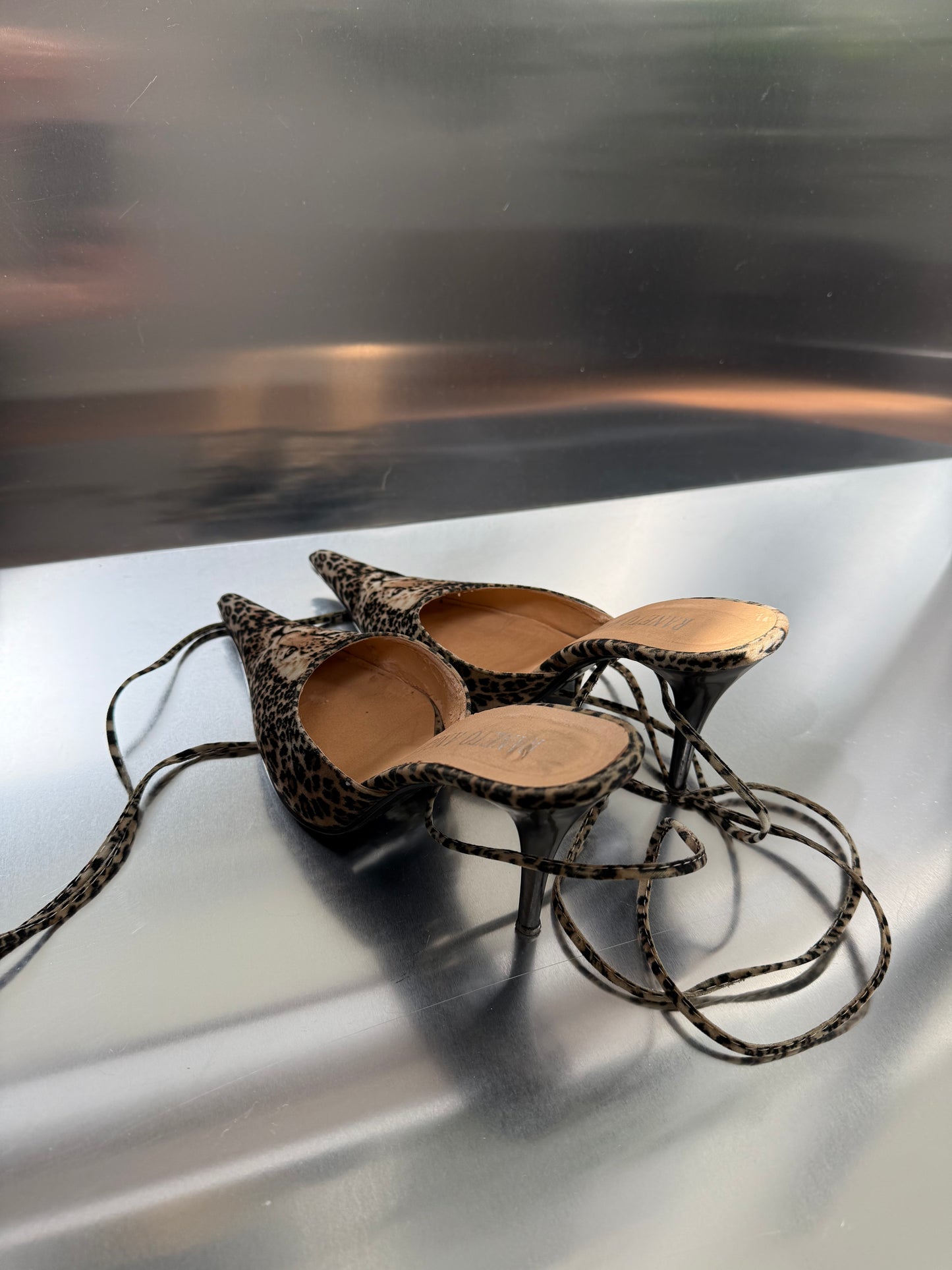 Vintage leopard-print mules - TWINKLING GLOBAL