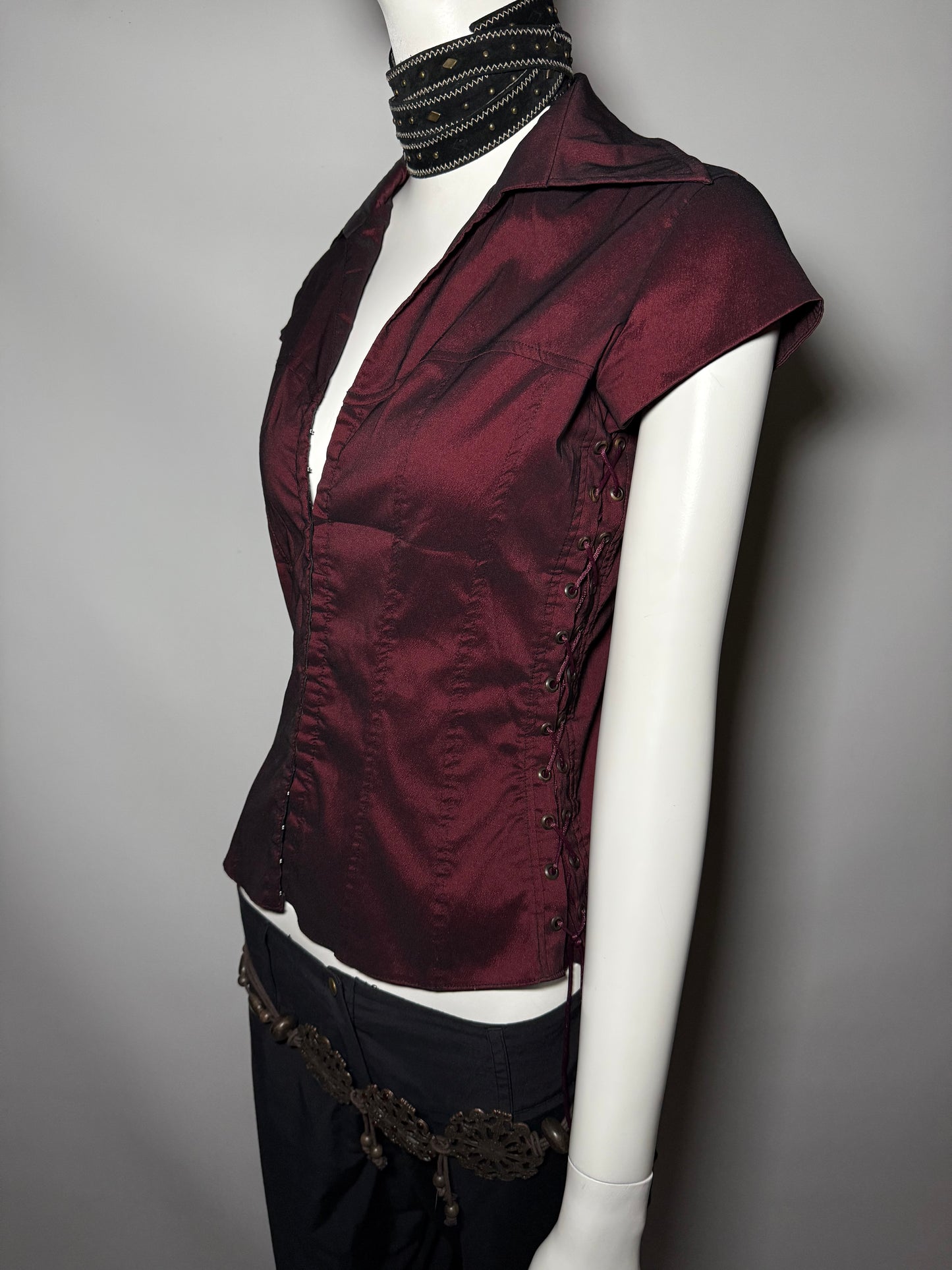 Vintage top - TWINKLING GLOBAL