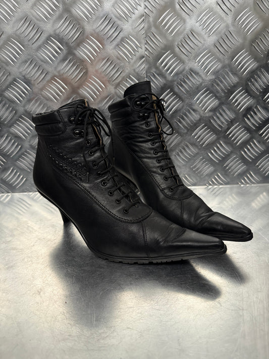Vintage Black Leather Lace-Up Heeled Boots TWINKLING GLOBAL