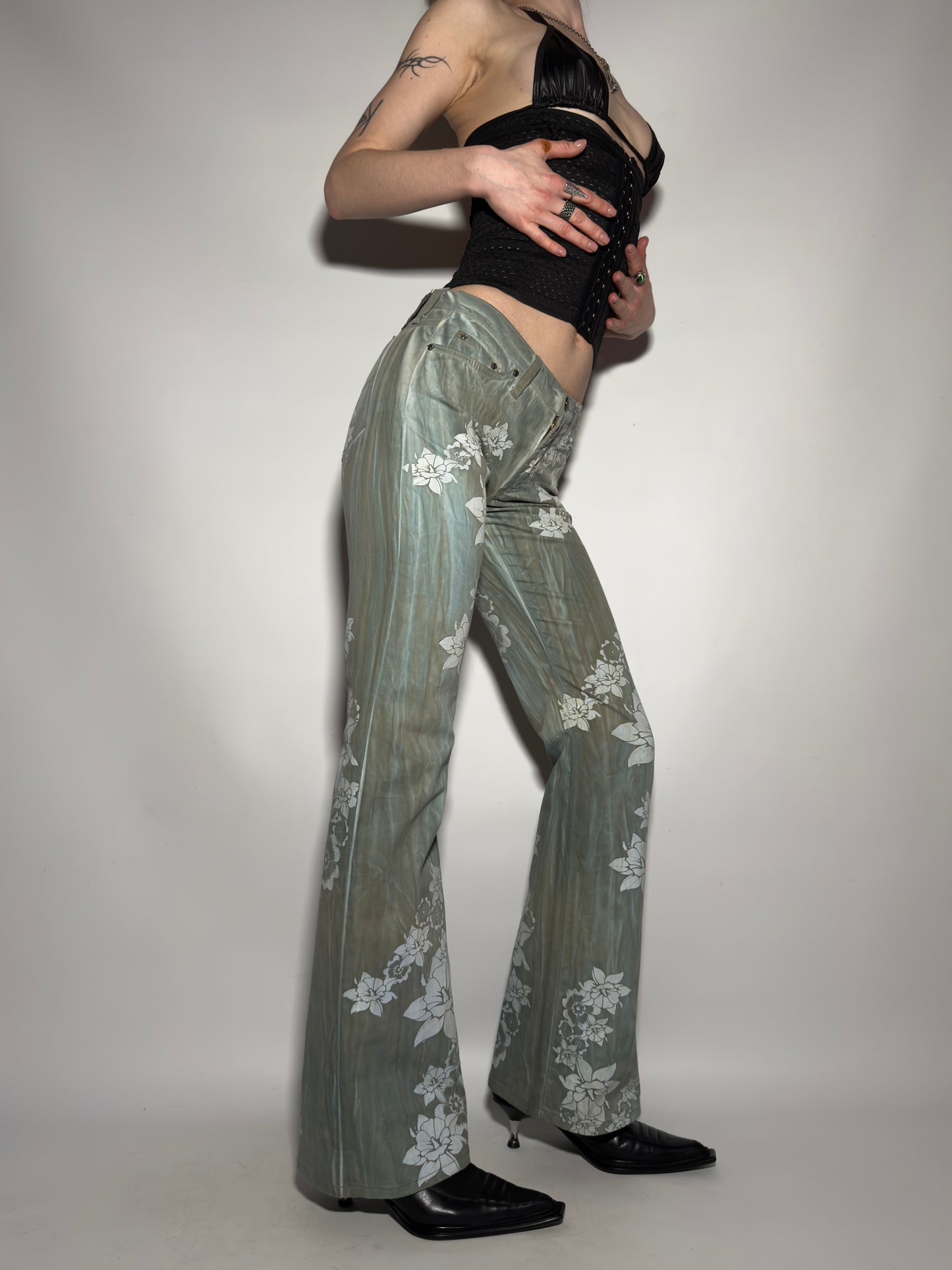 Vintage Versace jeans  - TWINKLING GLOBAL