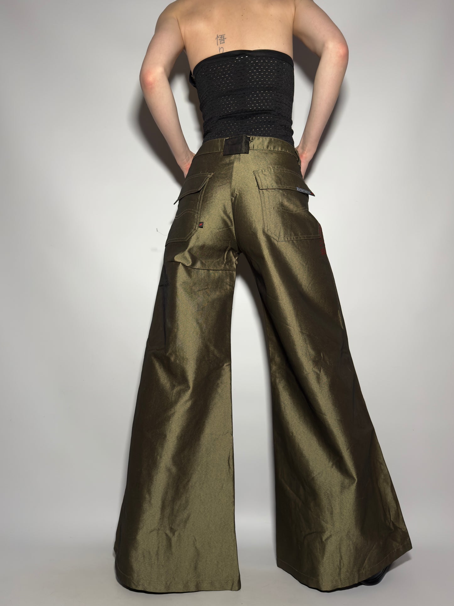 Vintage OVERZEAS jeans  - TWINKLING GLOBAL
