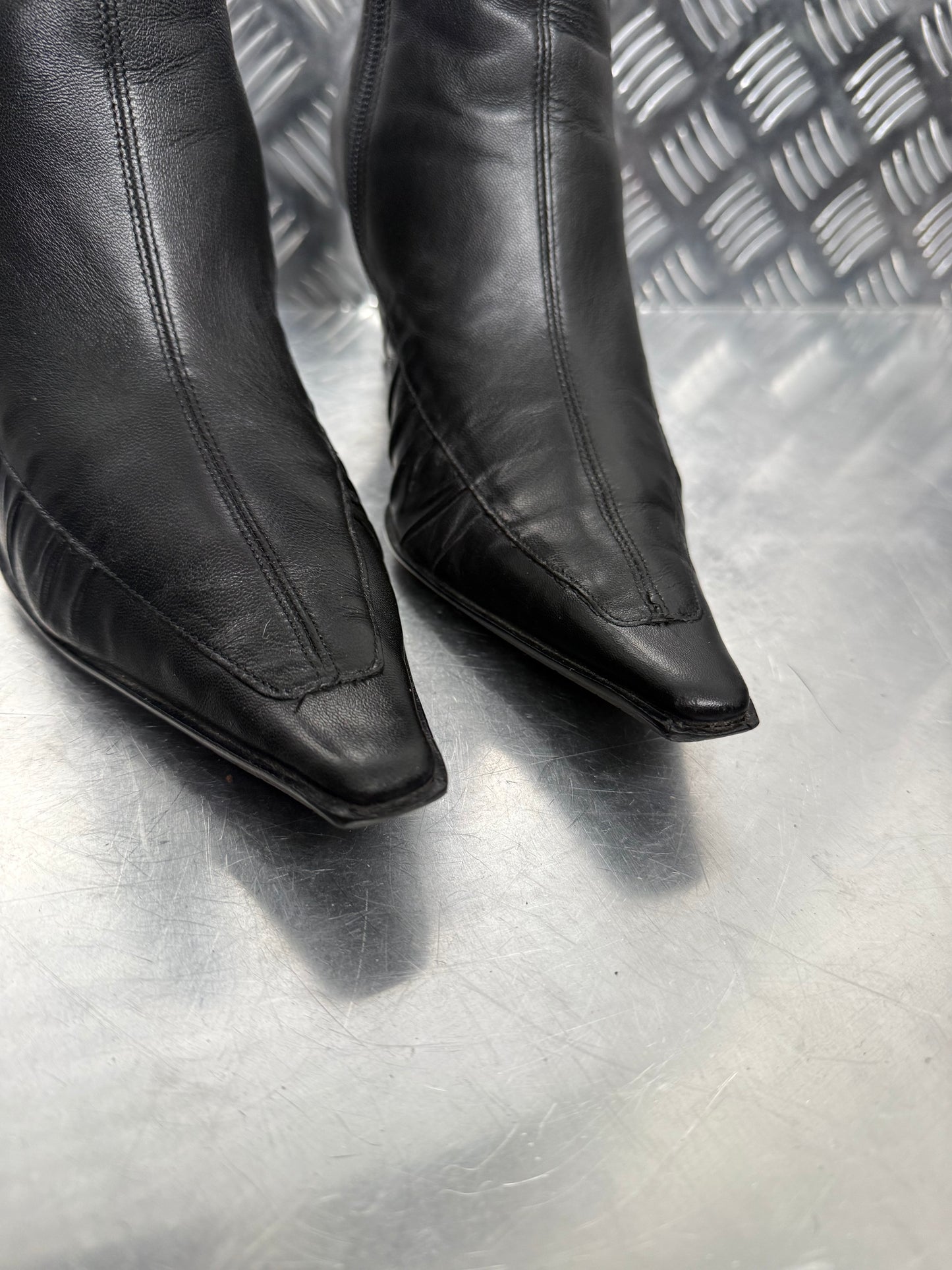 Vintage Black Leather Mid-Calf Boots BRONX TWINKLING GLOBAL