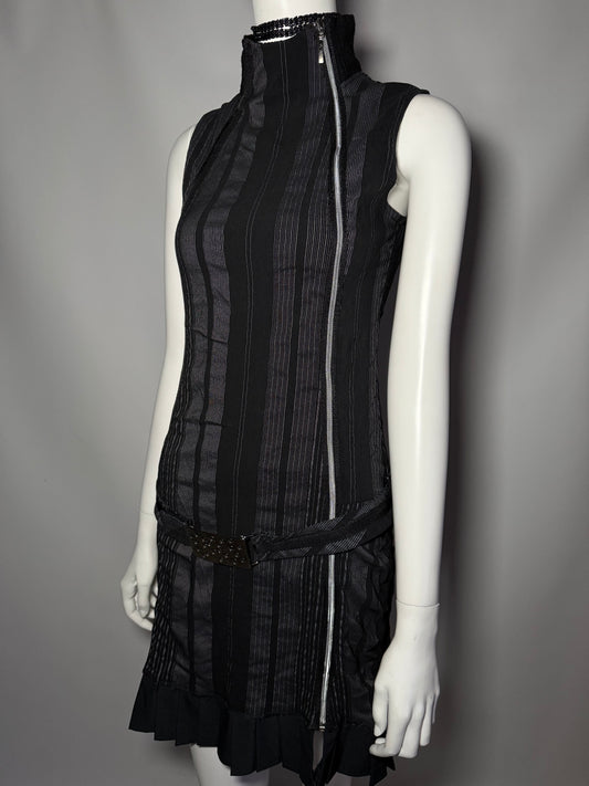 Gothic Striped High-Neck Sleeveless Dress with Belt and Pleated Hem Twinkling