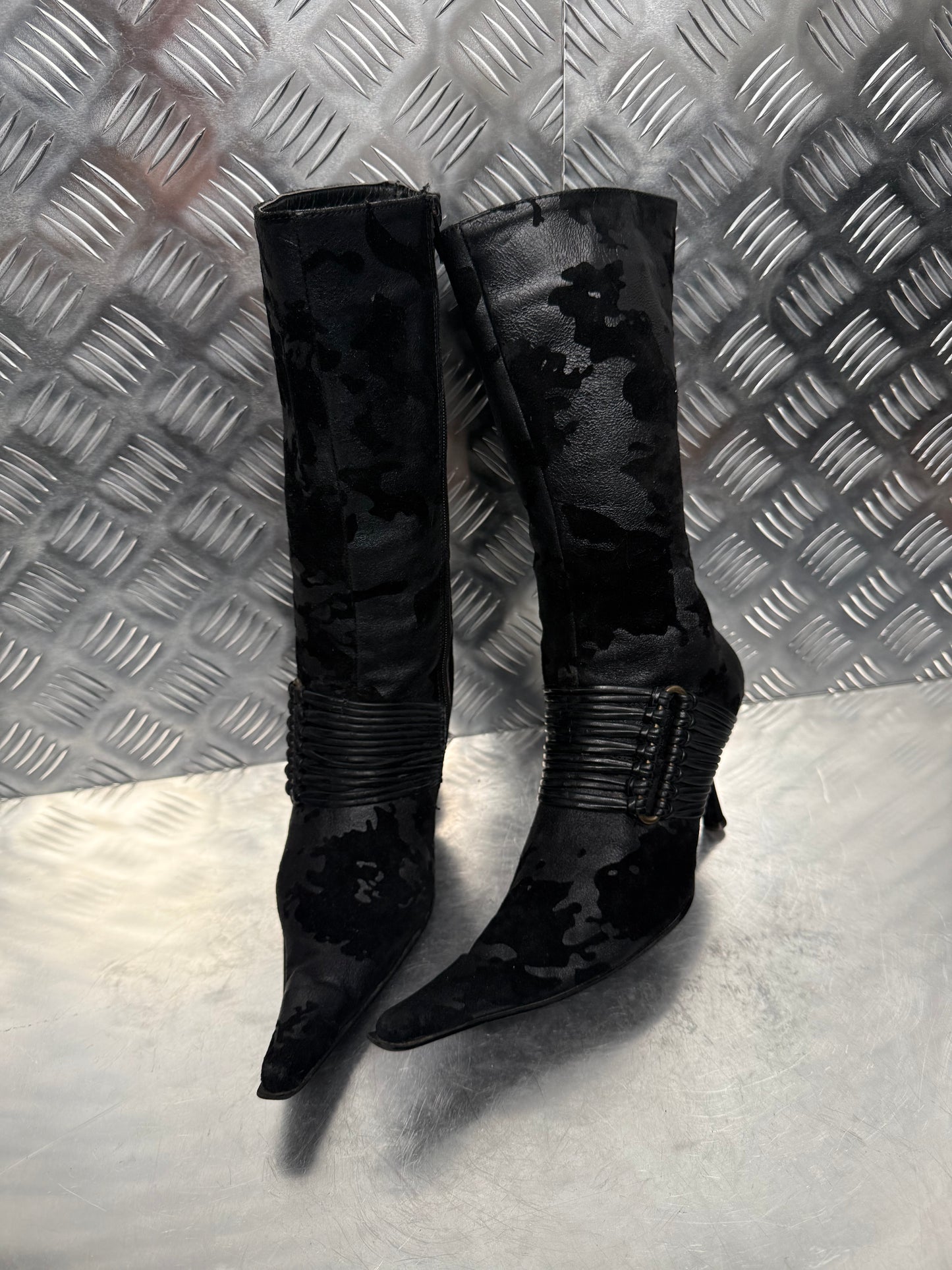 Vintage Black Leather & Suede Heeled Boots with Fur Lining TWINKLING GLOBAL