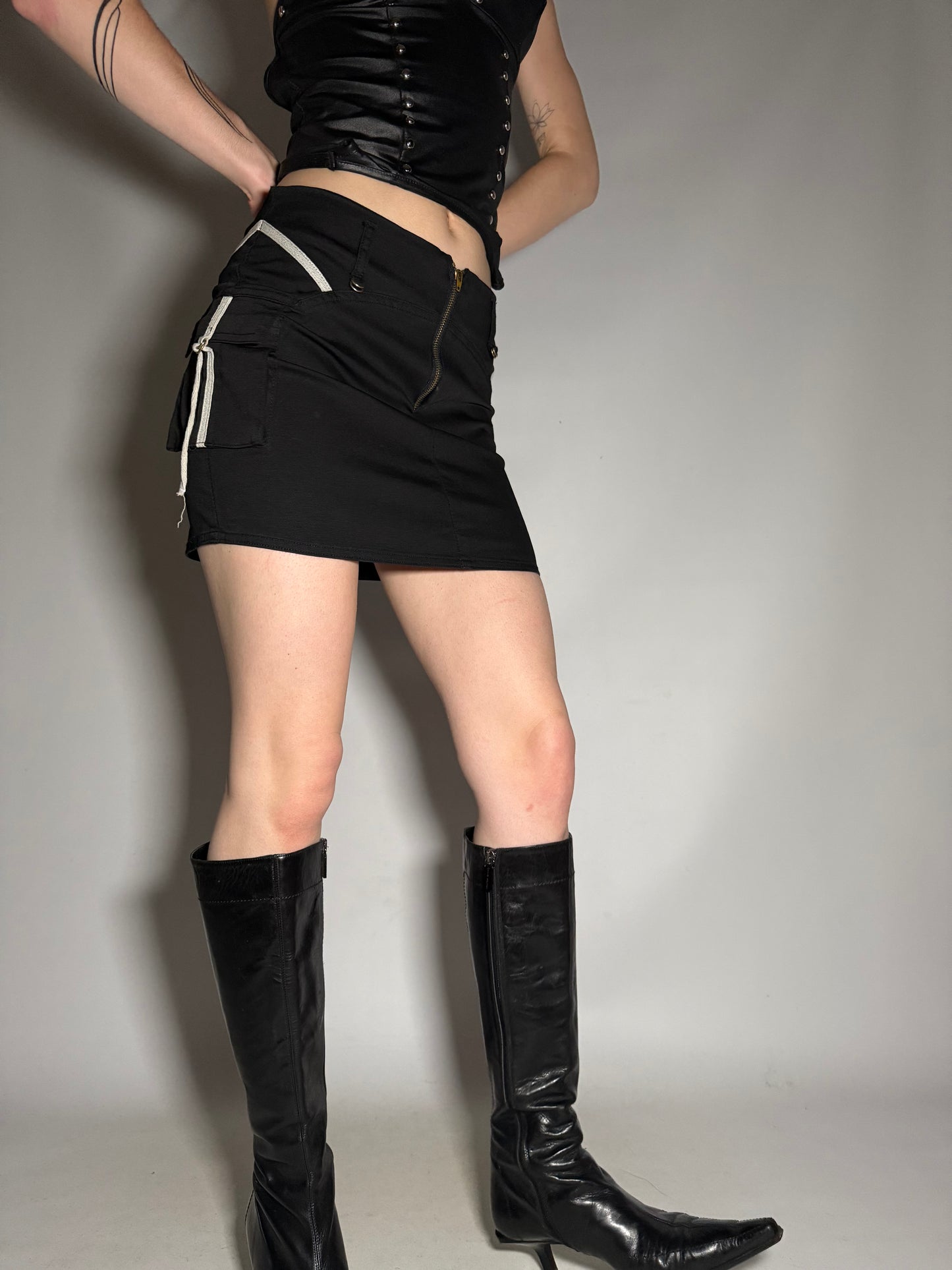 Y2K Black Cotton Cargo Mini Skirt Twinkling