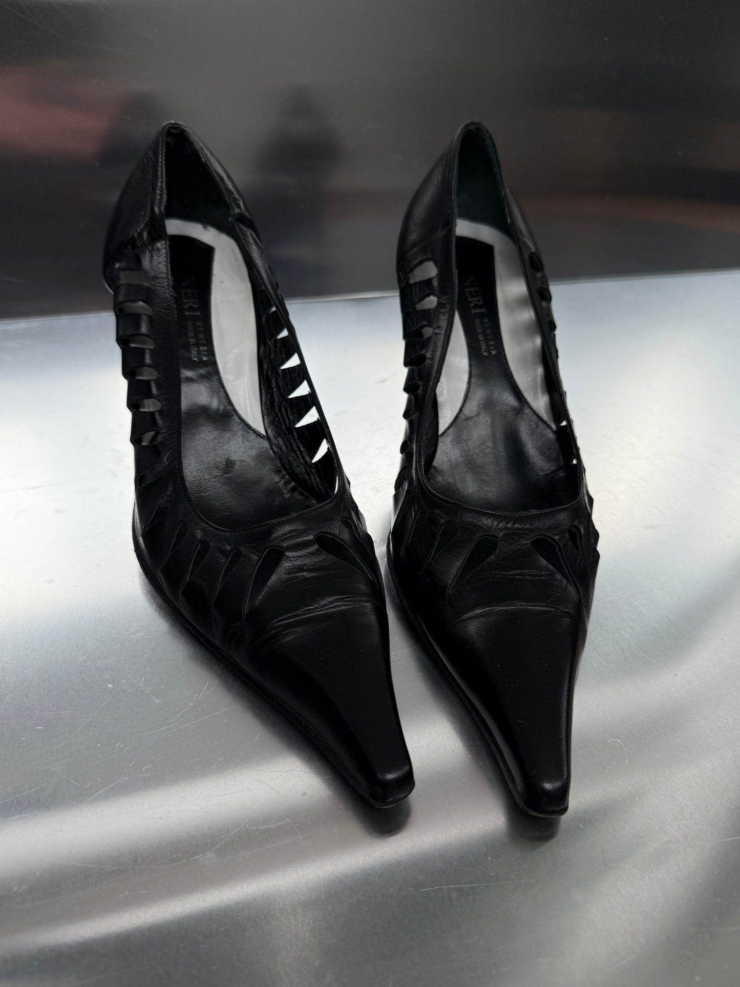 Vintage leather heels - TWINKLING GLOBAL