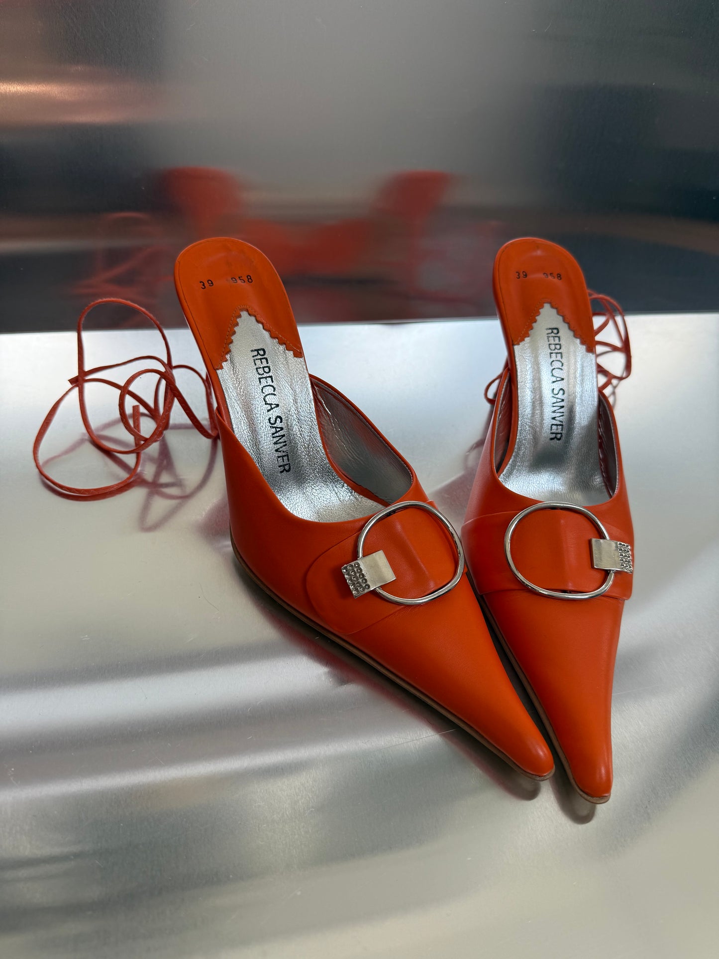 Vintage kitten heel mule - TWINKLING GLOBAL
