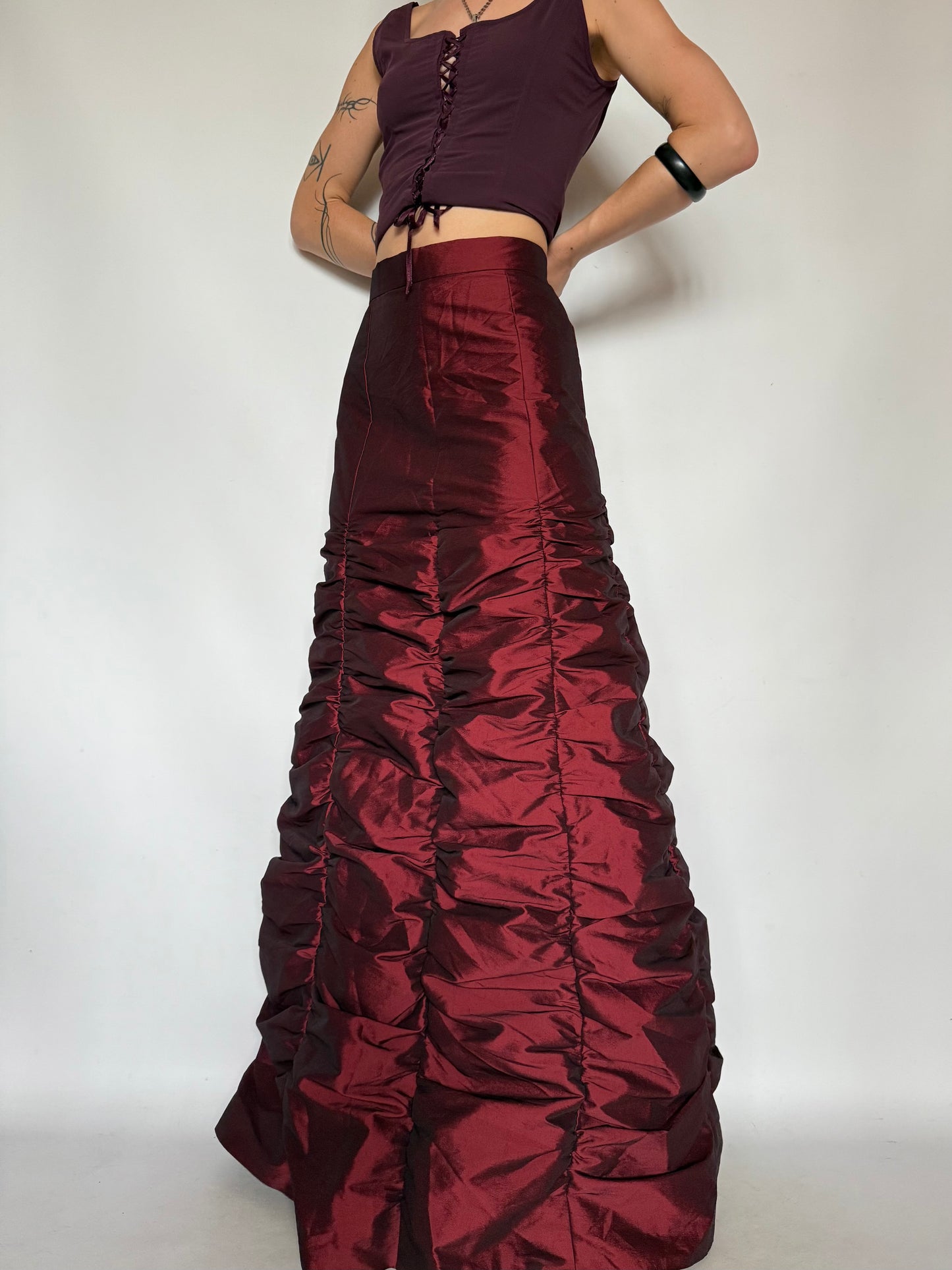 Vintage Burgundy Ruched Maxi Skirt – Twinkling Global