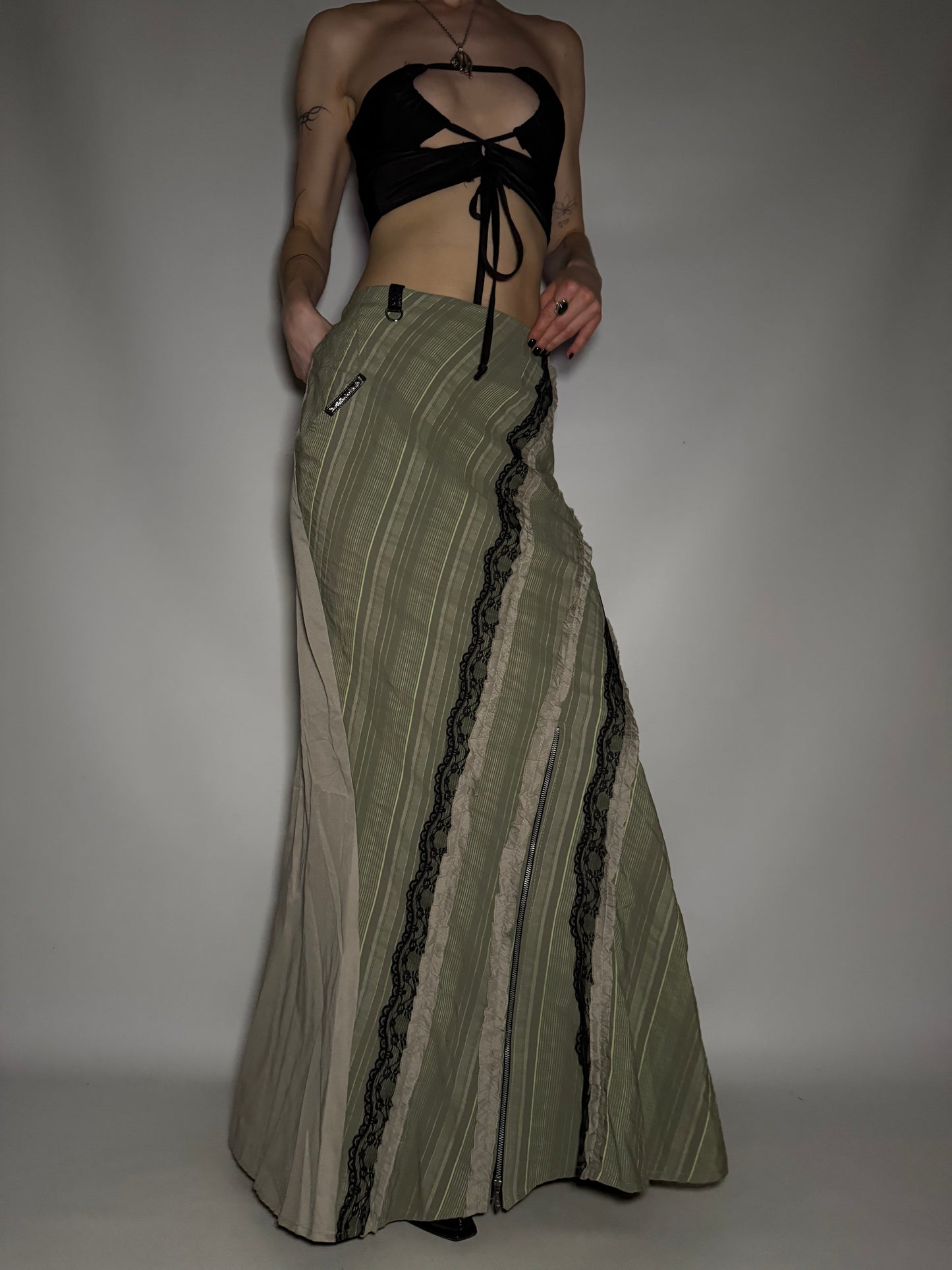 Vintage maxi skirt - TWINKLING GLOBAL