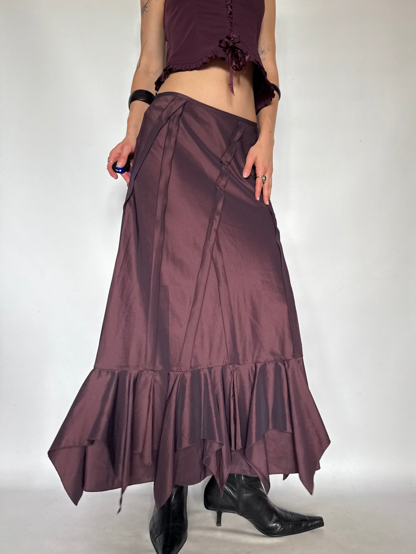 Vintage Plum Ruffle Hem Maxi Skirt – Twinkling Global
