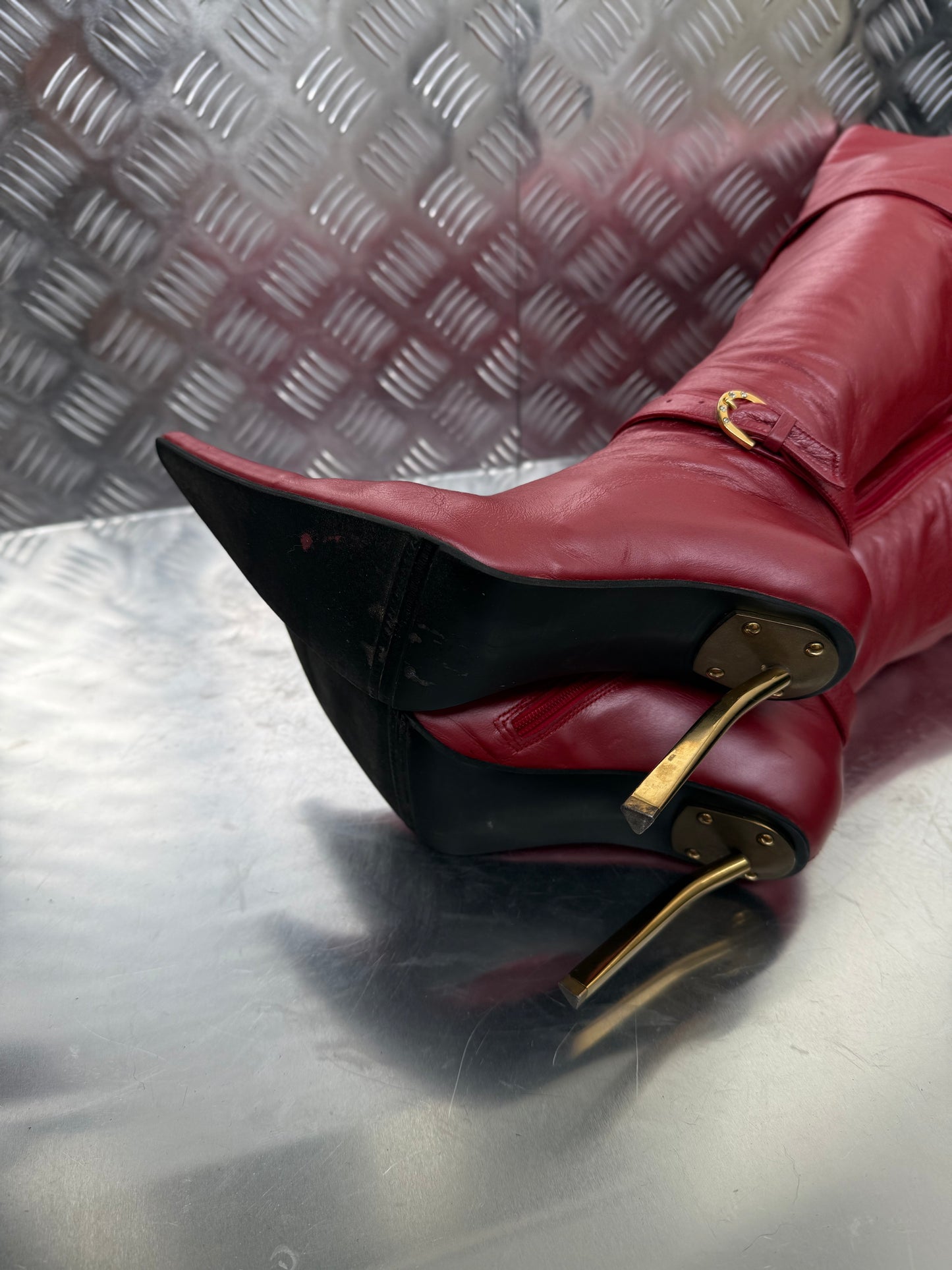 Vintage red leather over-the-knee boots with removable straps Twinkling Global