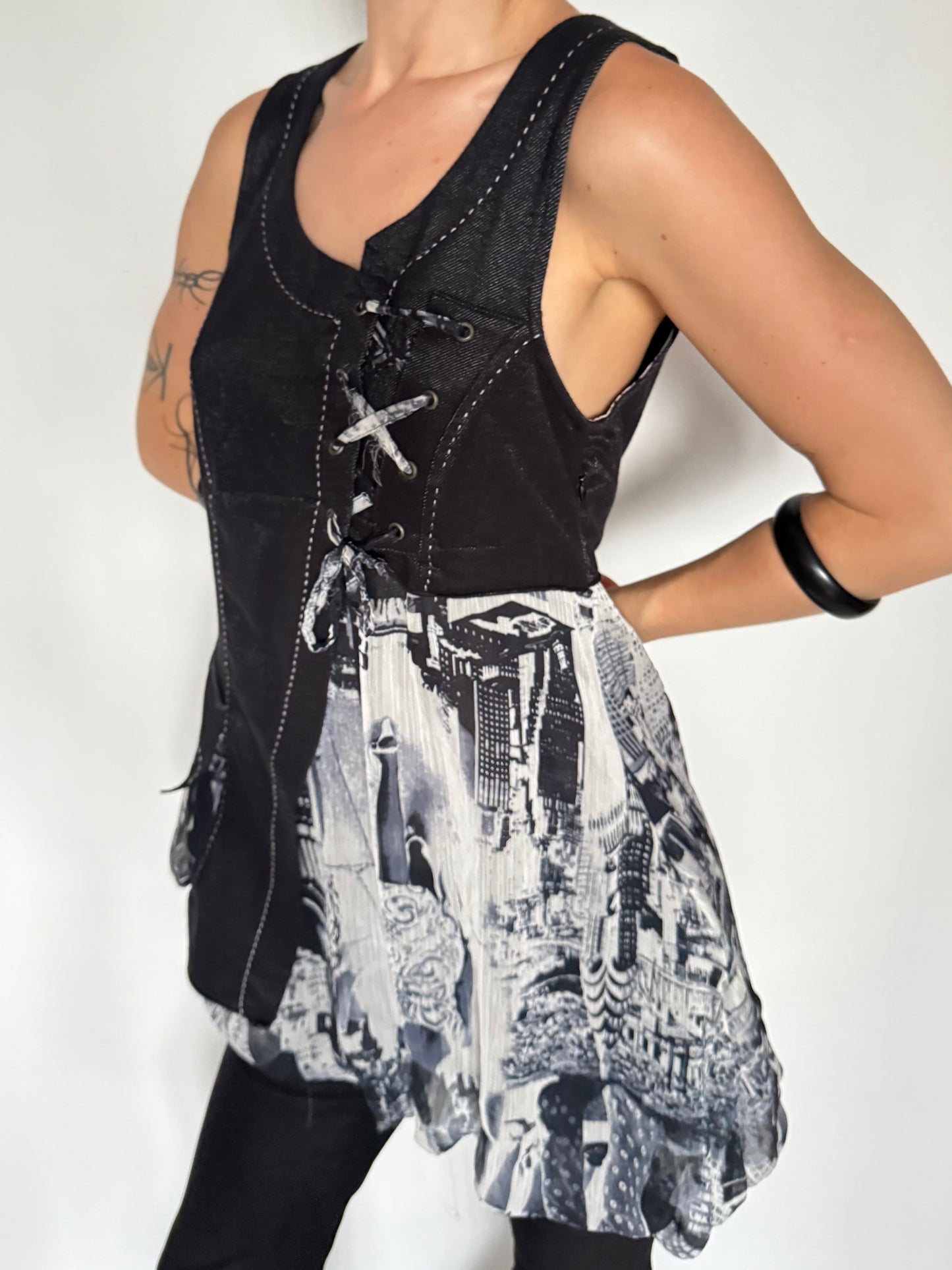 Vintage Asymmetrical Top with Graphic Print – Twinkling Global