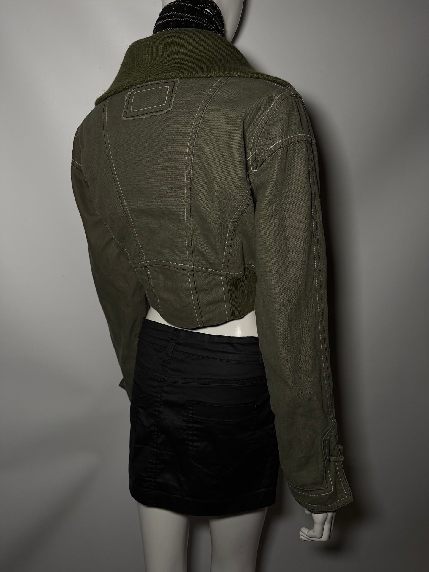 Vintage Cropped Denim Jacket - TWINKLING GLOBAL