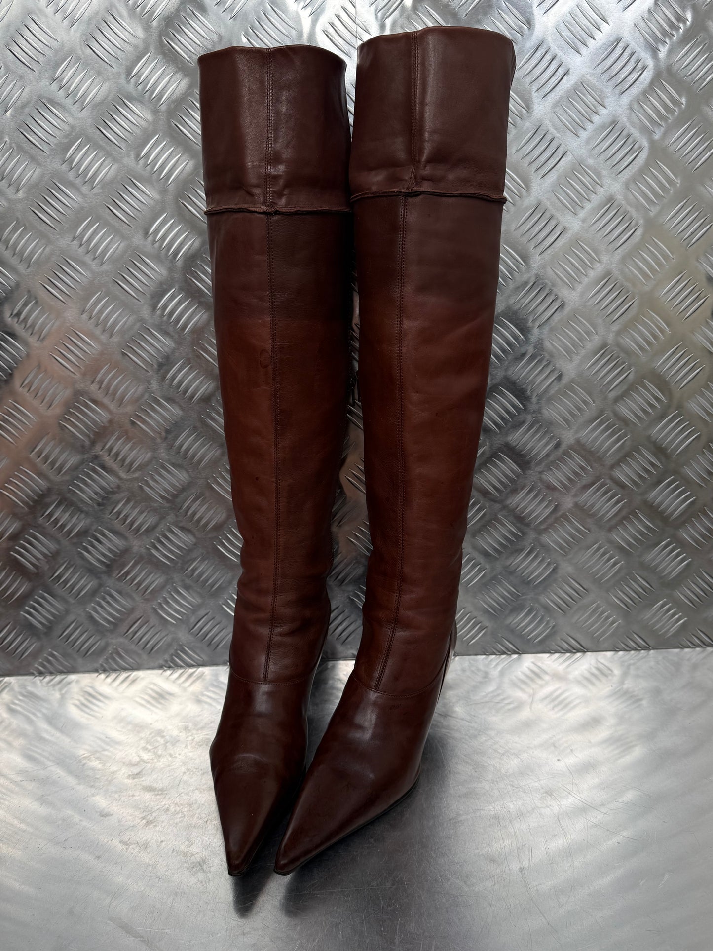 Vintage brown leather over-the-knee boots Buffalo Twinkling Global