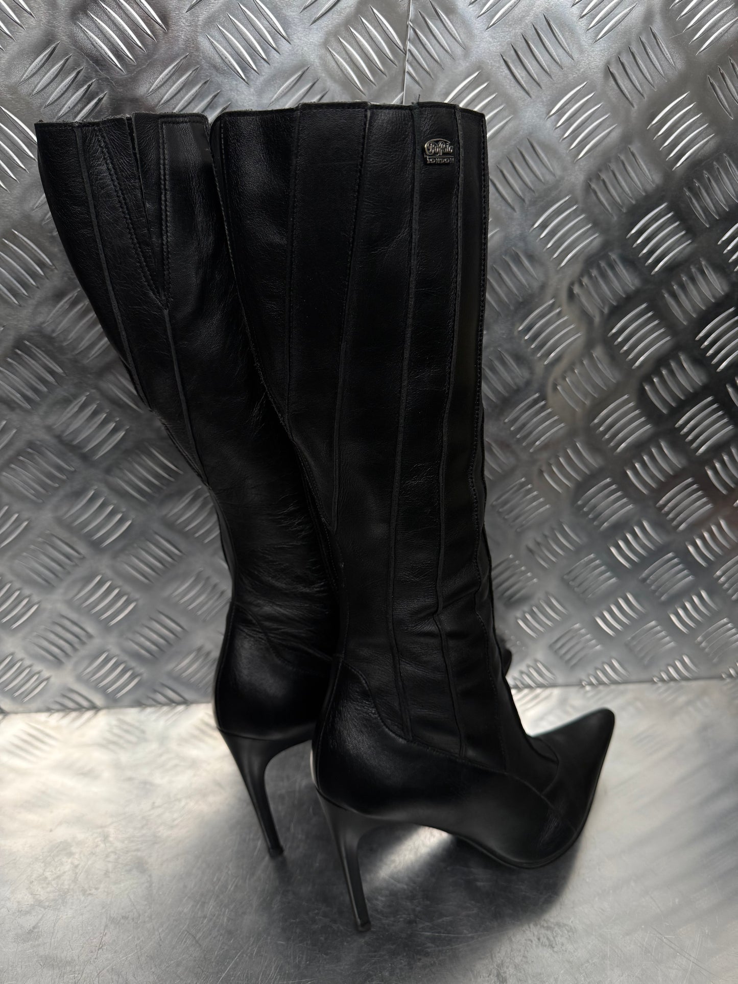 Vintage black leather Buffalo knee-high boots with stiletto heel TWINKLING GLOBAL
