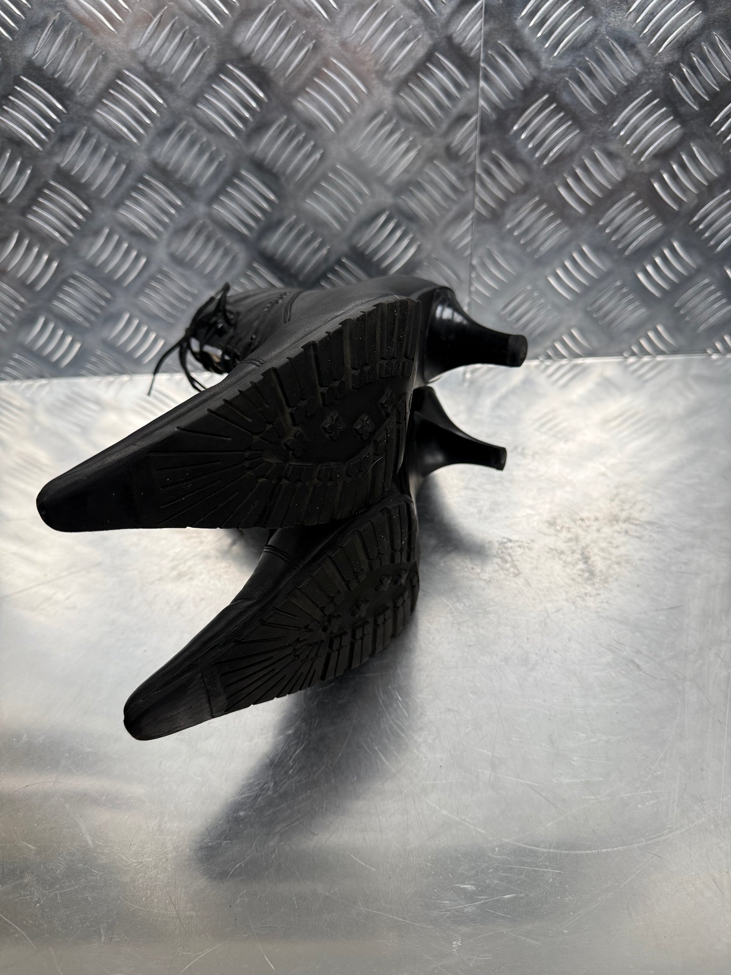 Vintage Black Leather Lace-Up Heeled Boots TWINKLING GLOBAL