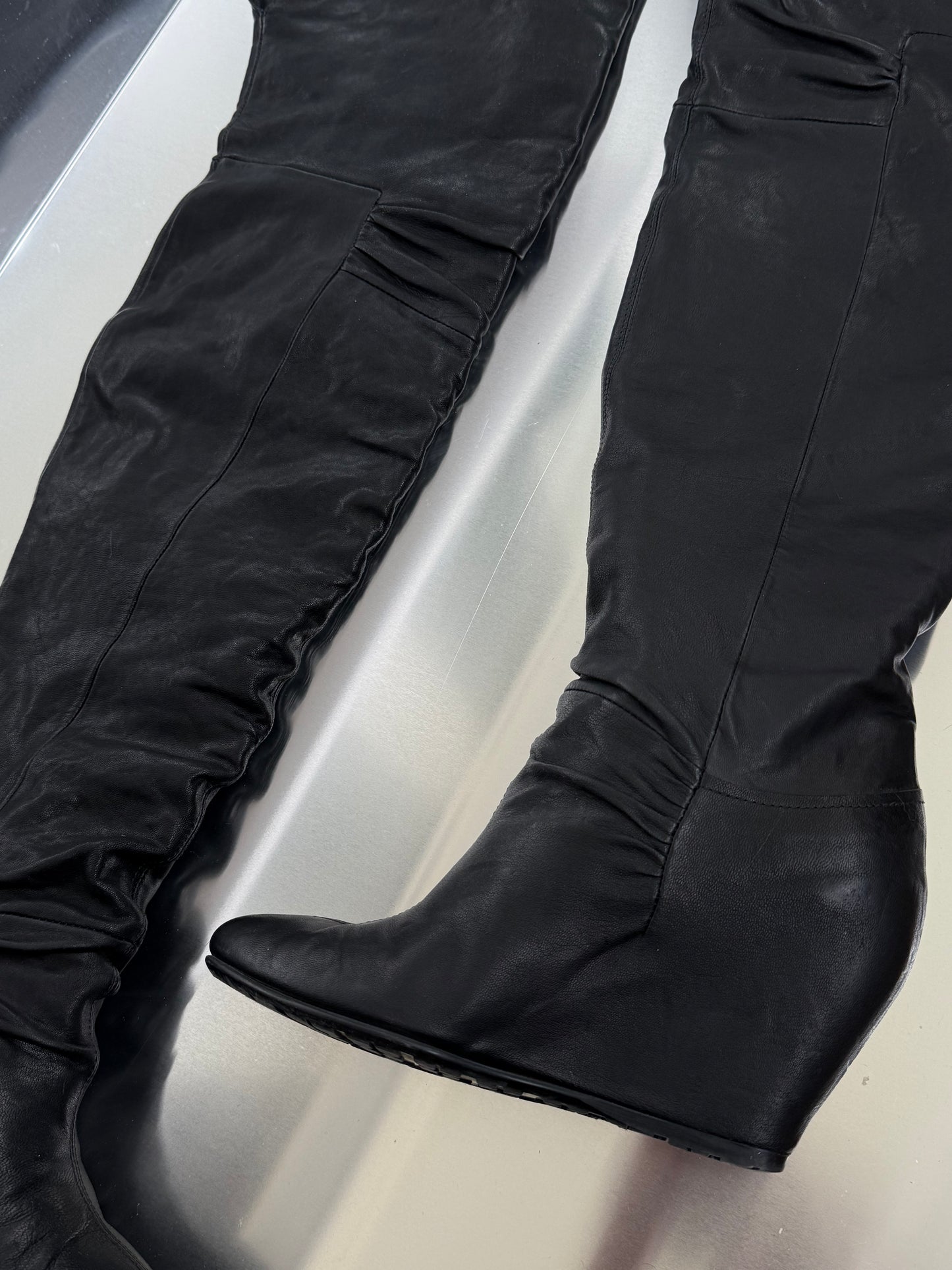 Vintage leather platform thigh-high boots - TWINKLING GLOBAL