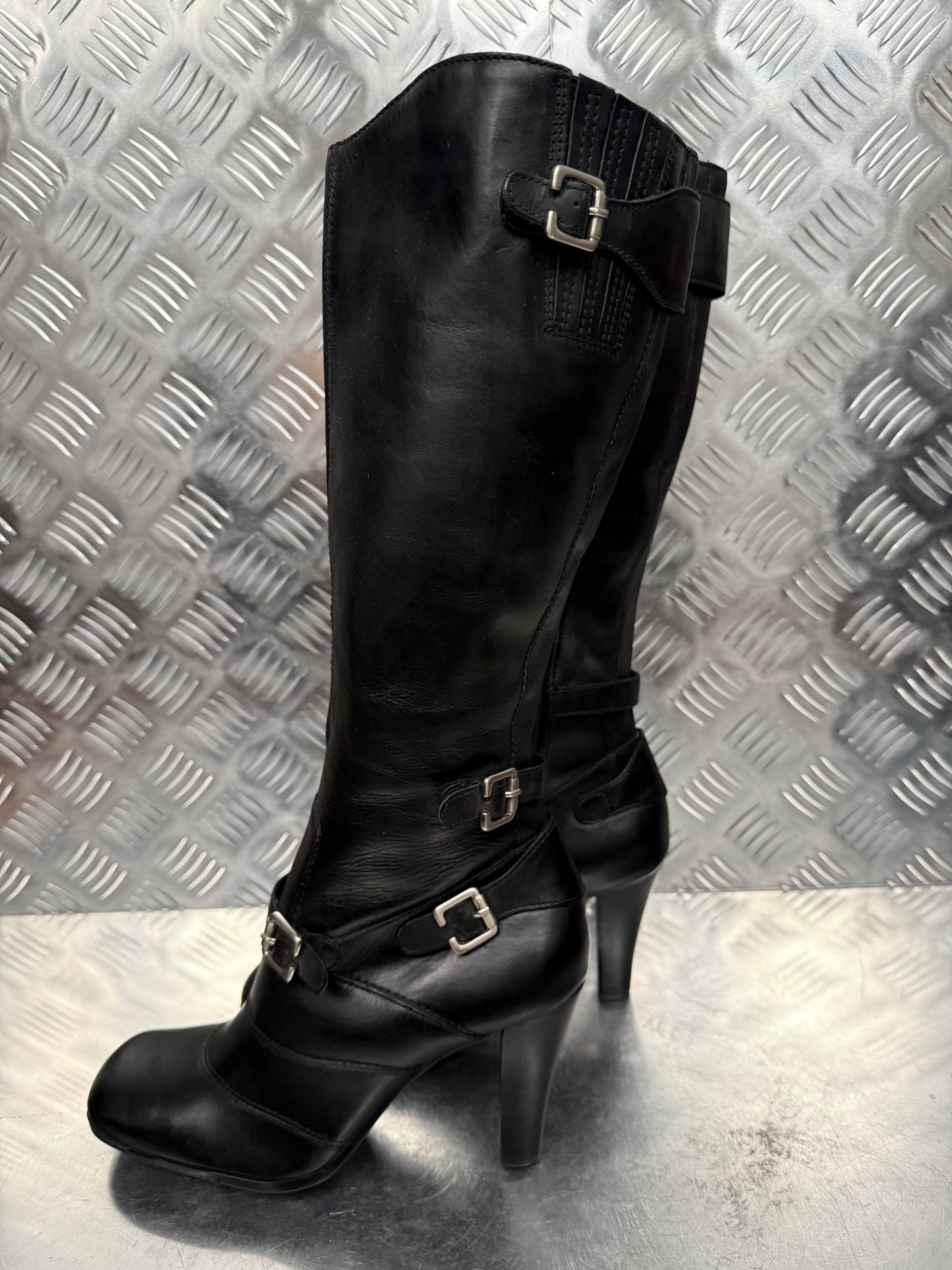 Vintage Black Bronx Leather Boots – TWINKLING GLOBAL