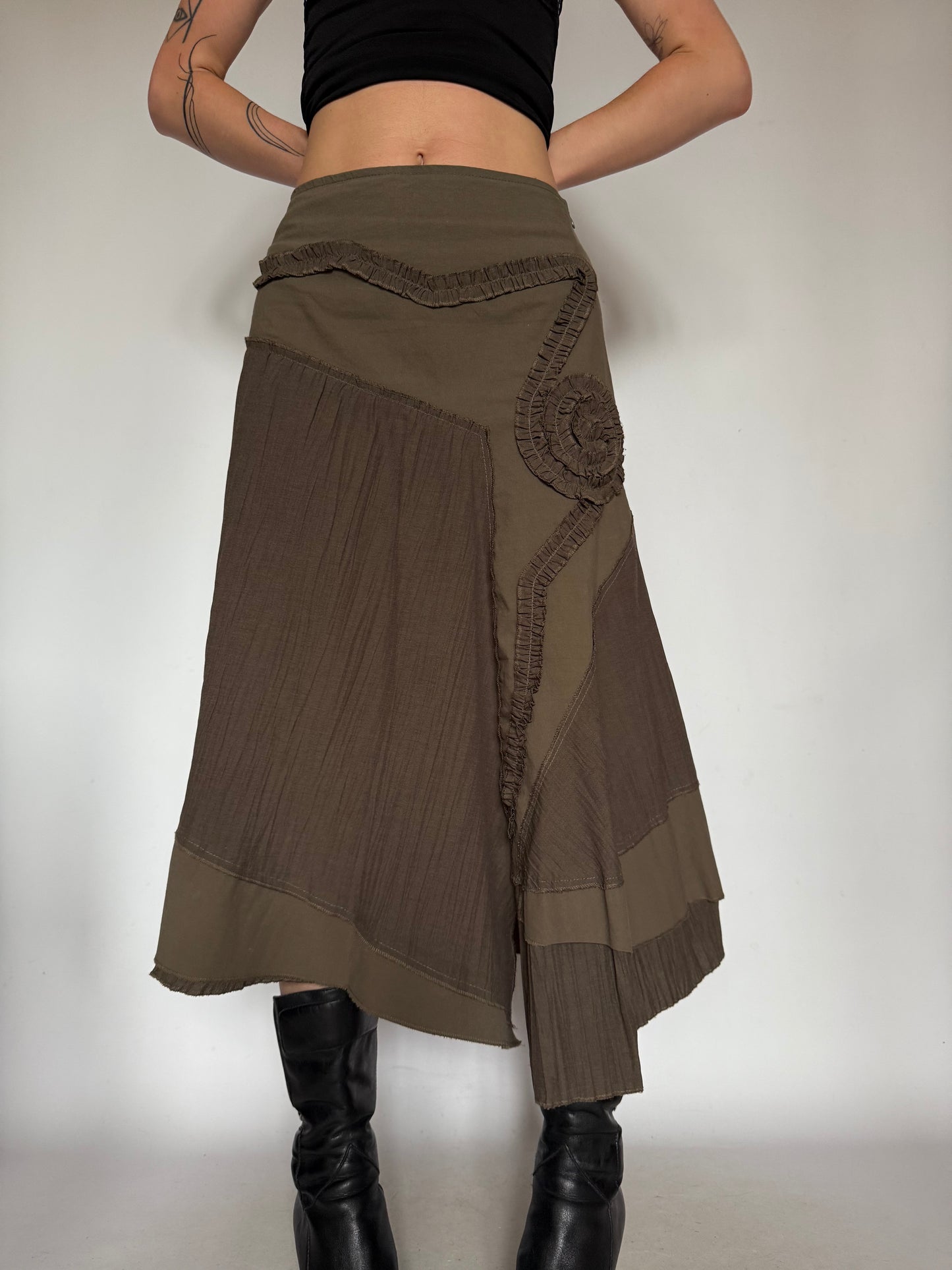 Olive vintage asymmetric skirt Twinkling