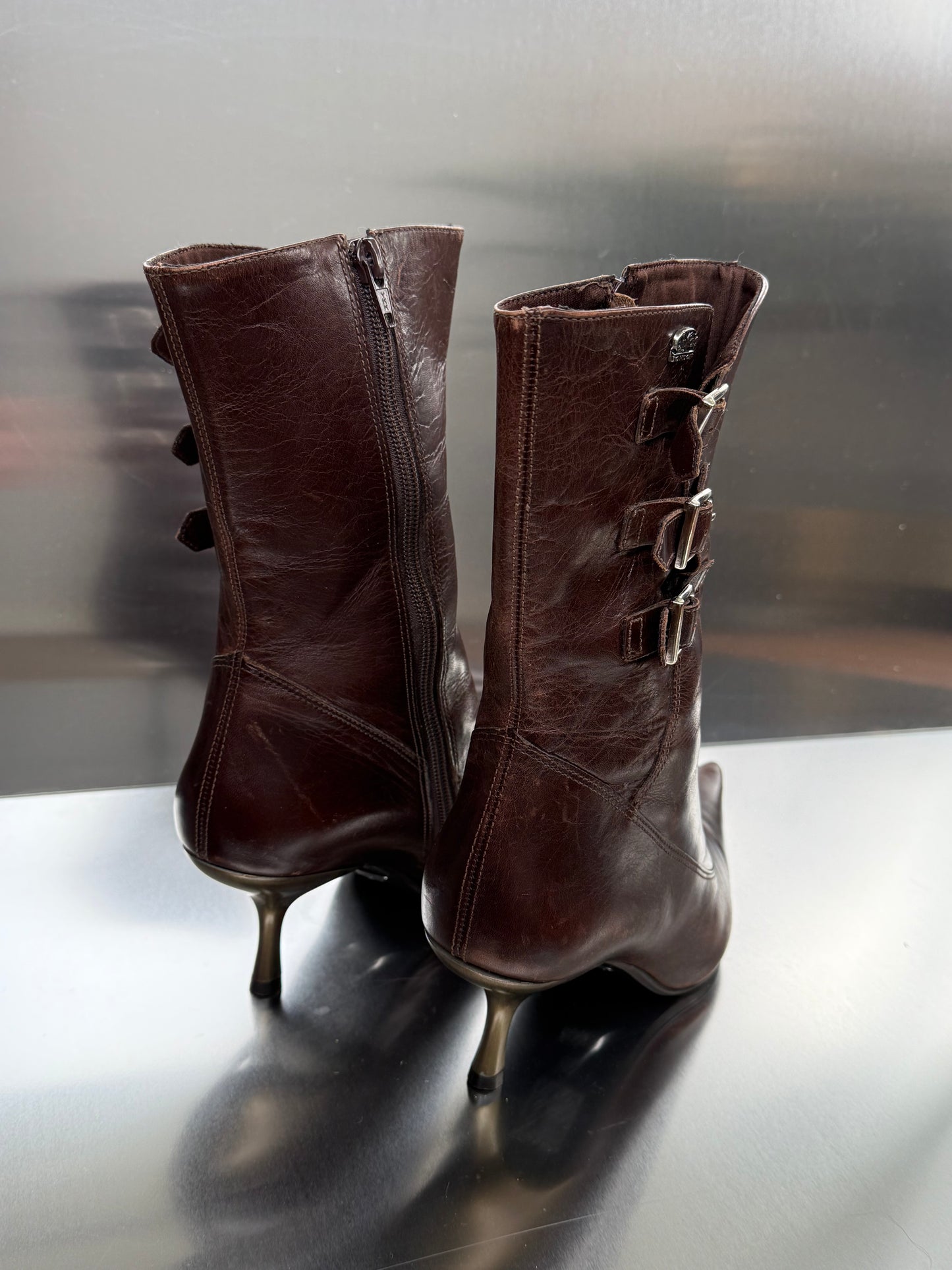 Vintage leather boots Buffalo - TWINKLING GLOBAL