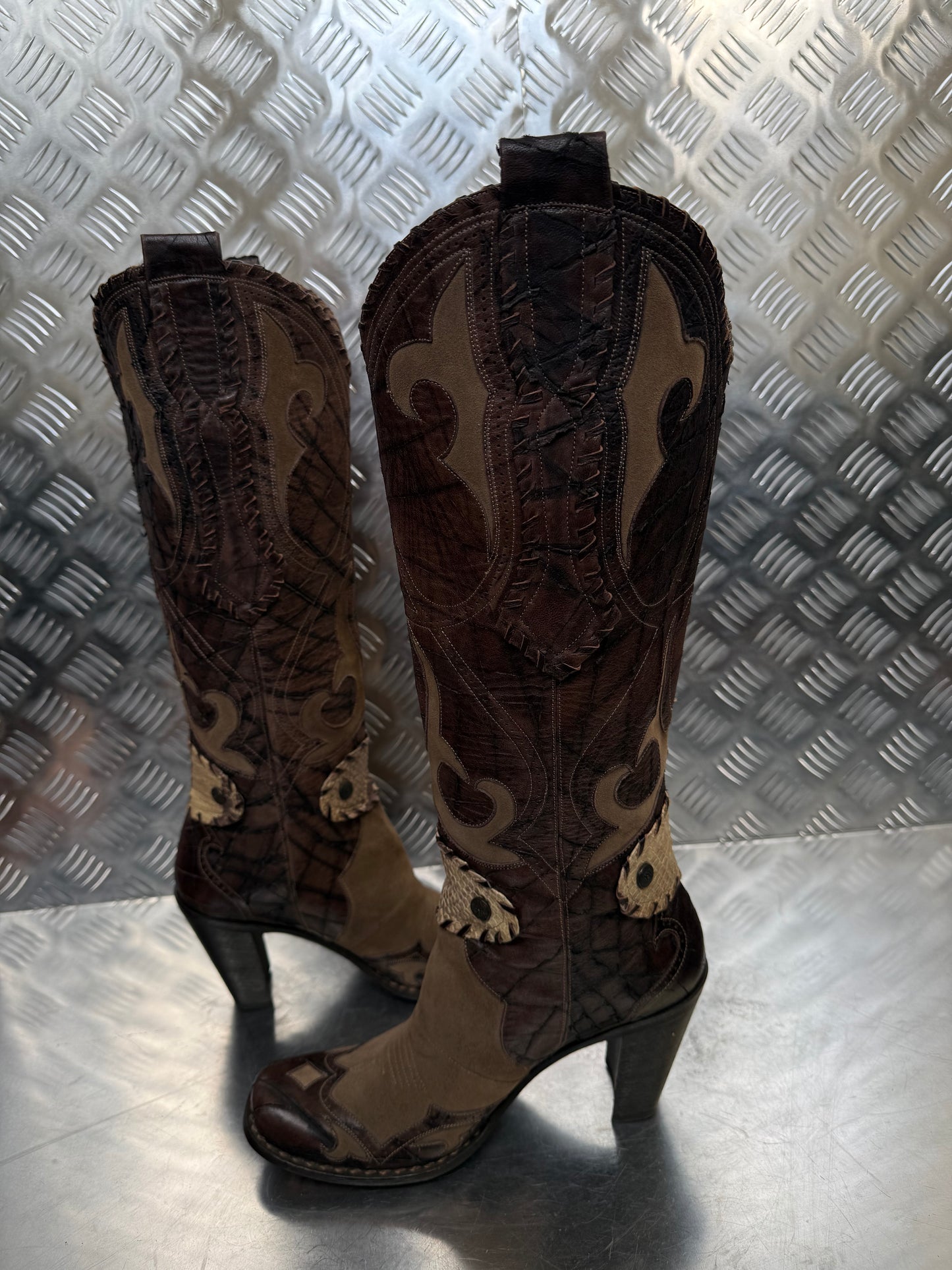 Vintage Italian leather cowboy boots TWINKLING GLOBAL