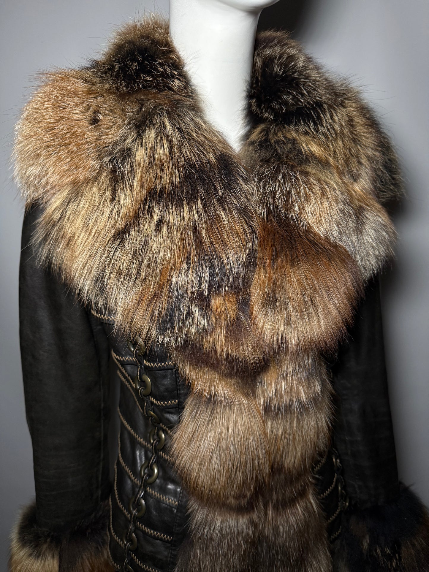 Vintage Leather Jacket with Natural Fur TWINKLING GLOBAL