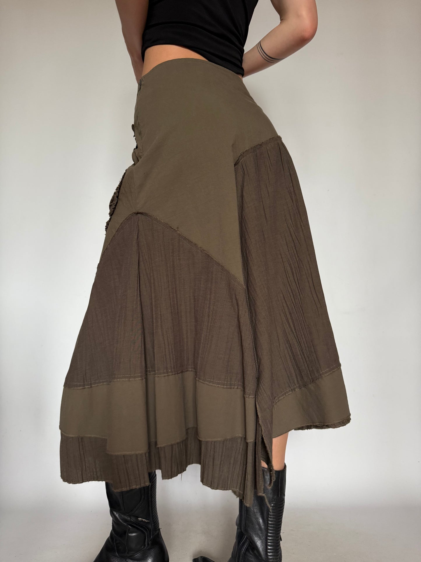 Olive vintage asymmetric skirt Twinkling