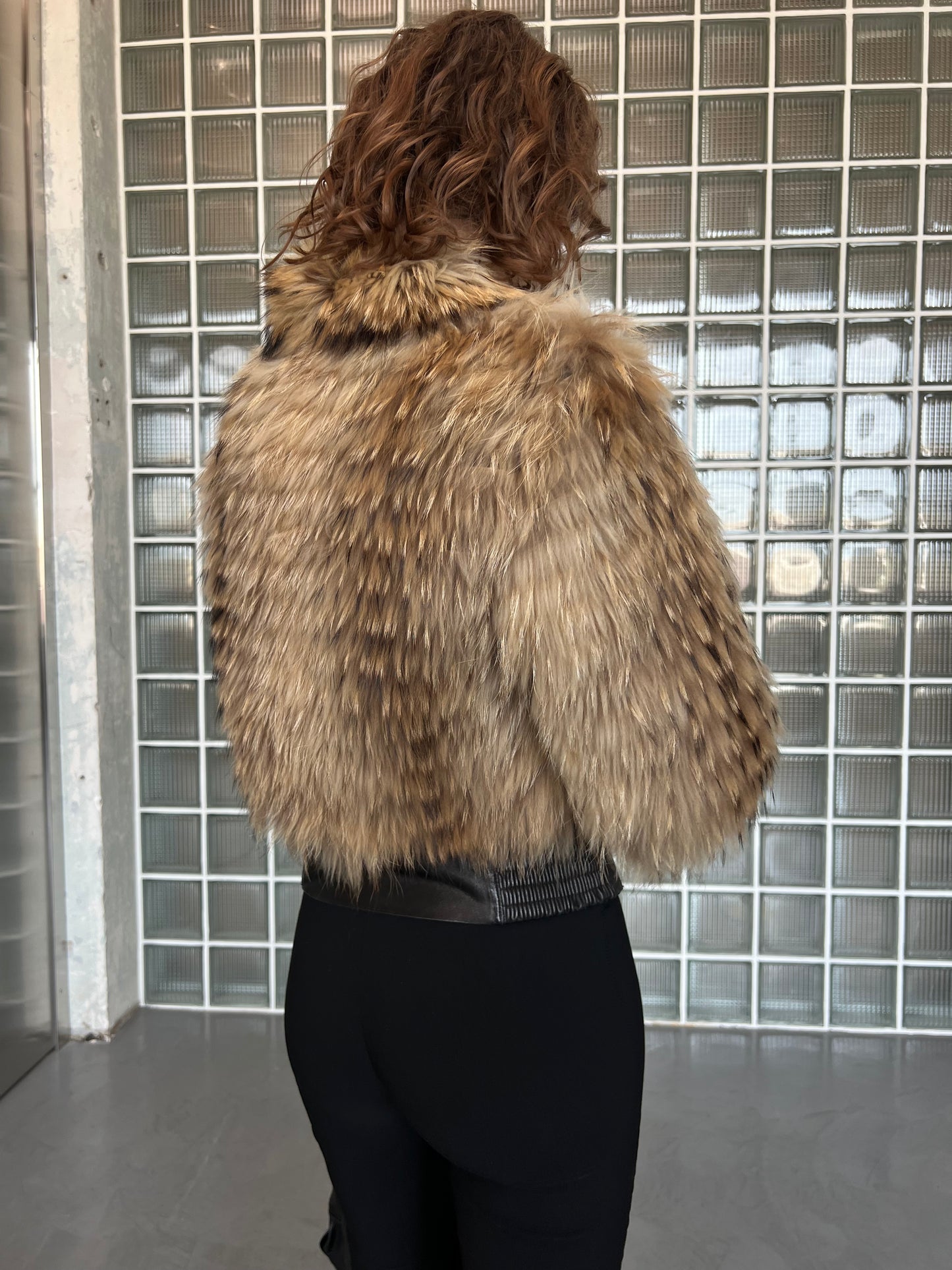 Vintage leather jacket with natural fur Twinkling Global