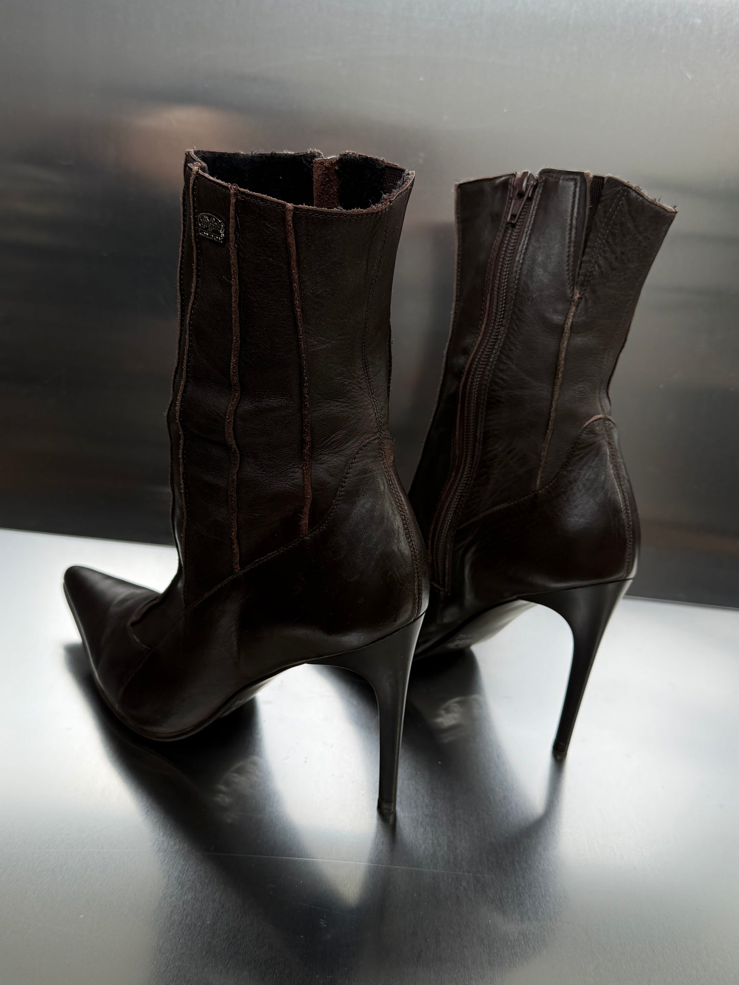 Vintage leather boots Buffalo - TWINKLING GLOBAL
