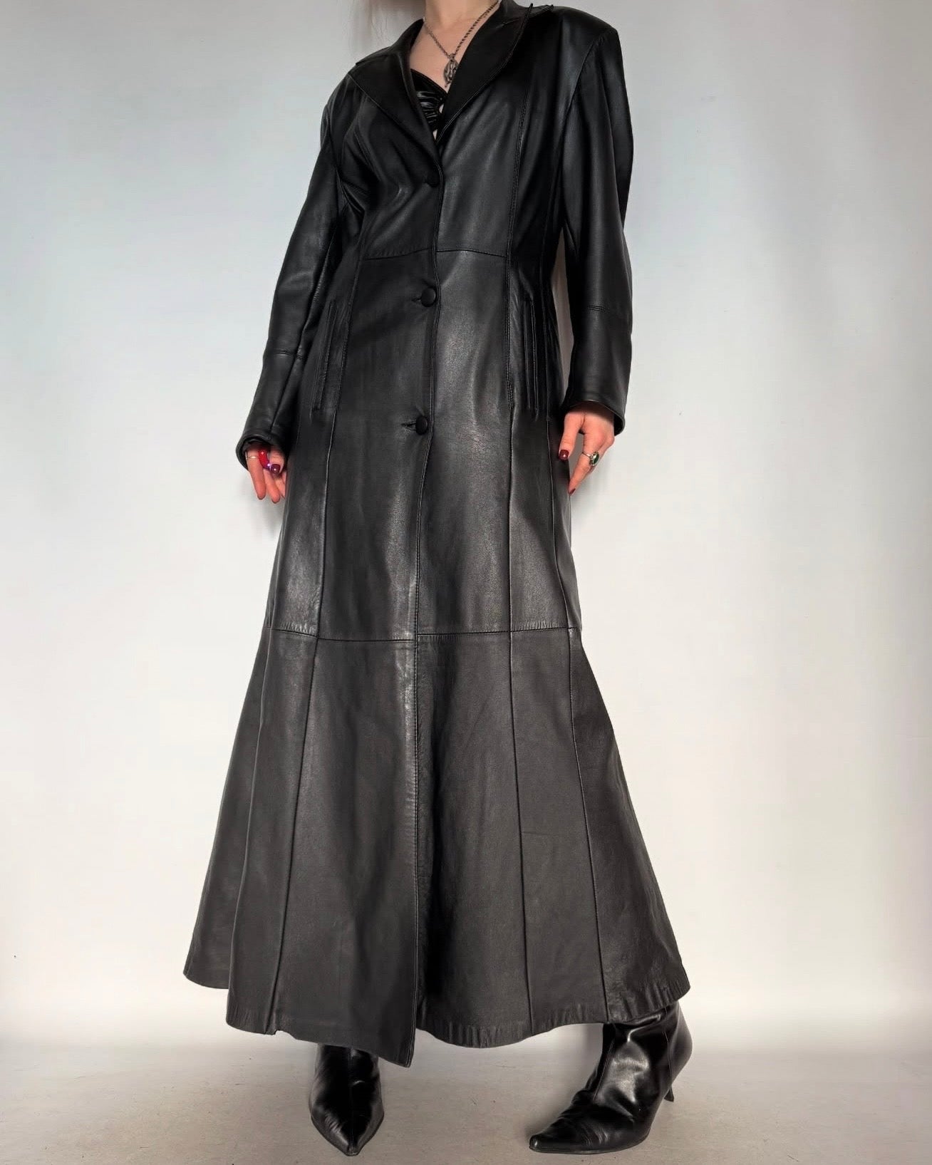 Vintage leather long coat with removable fur collar Twinkling Global