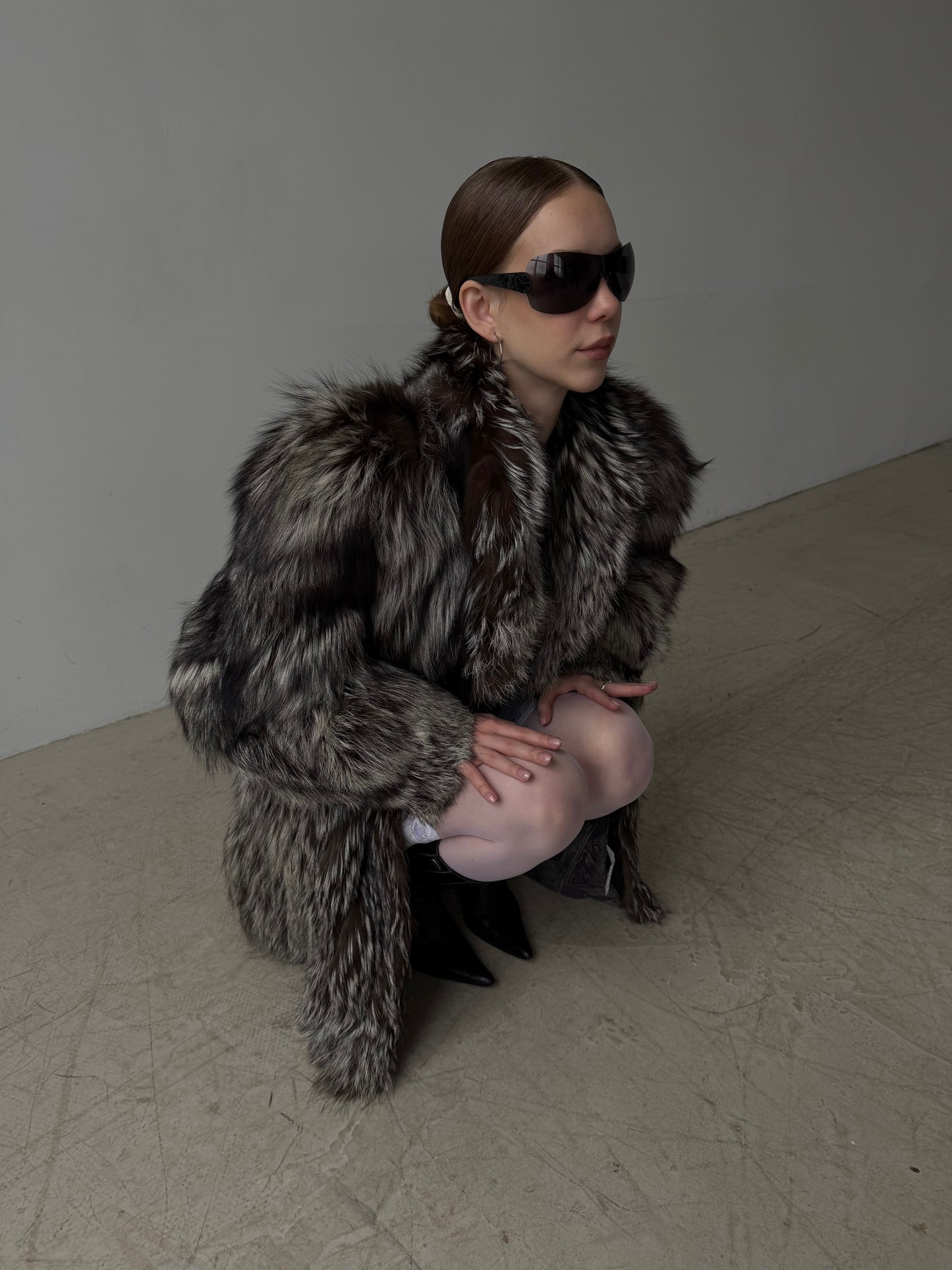 Vintage silver fox fur coat TWINKLING GLOBAL