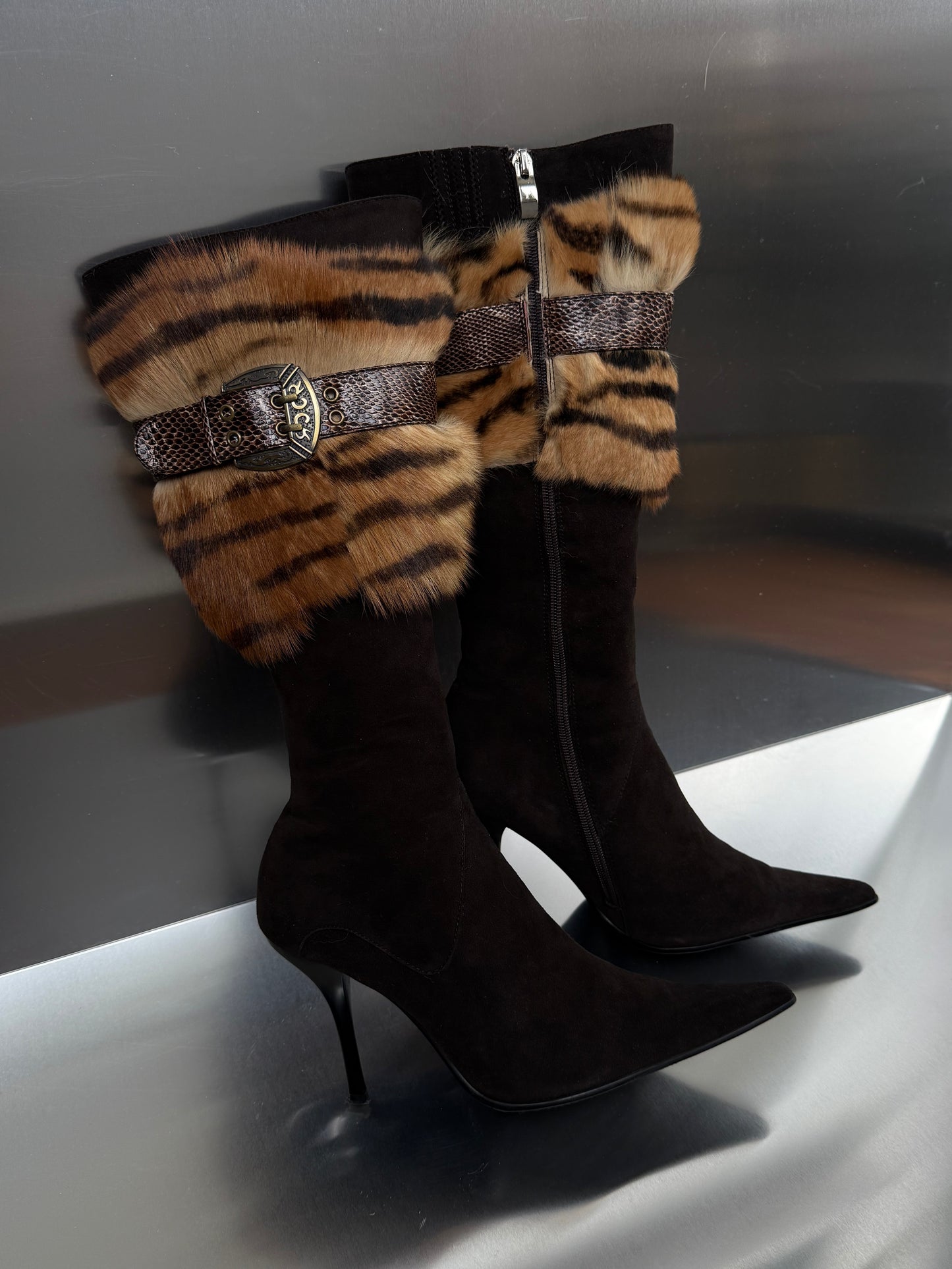 Vintage suede boots with fur - TWINKLING GLOBAL