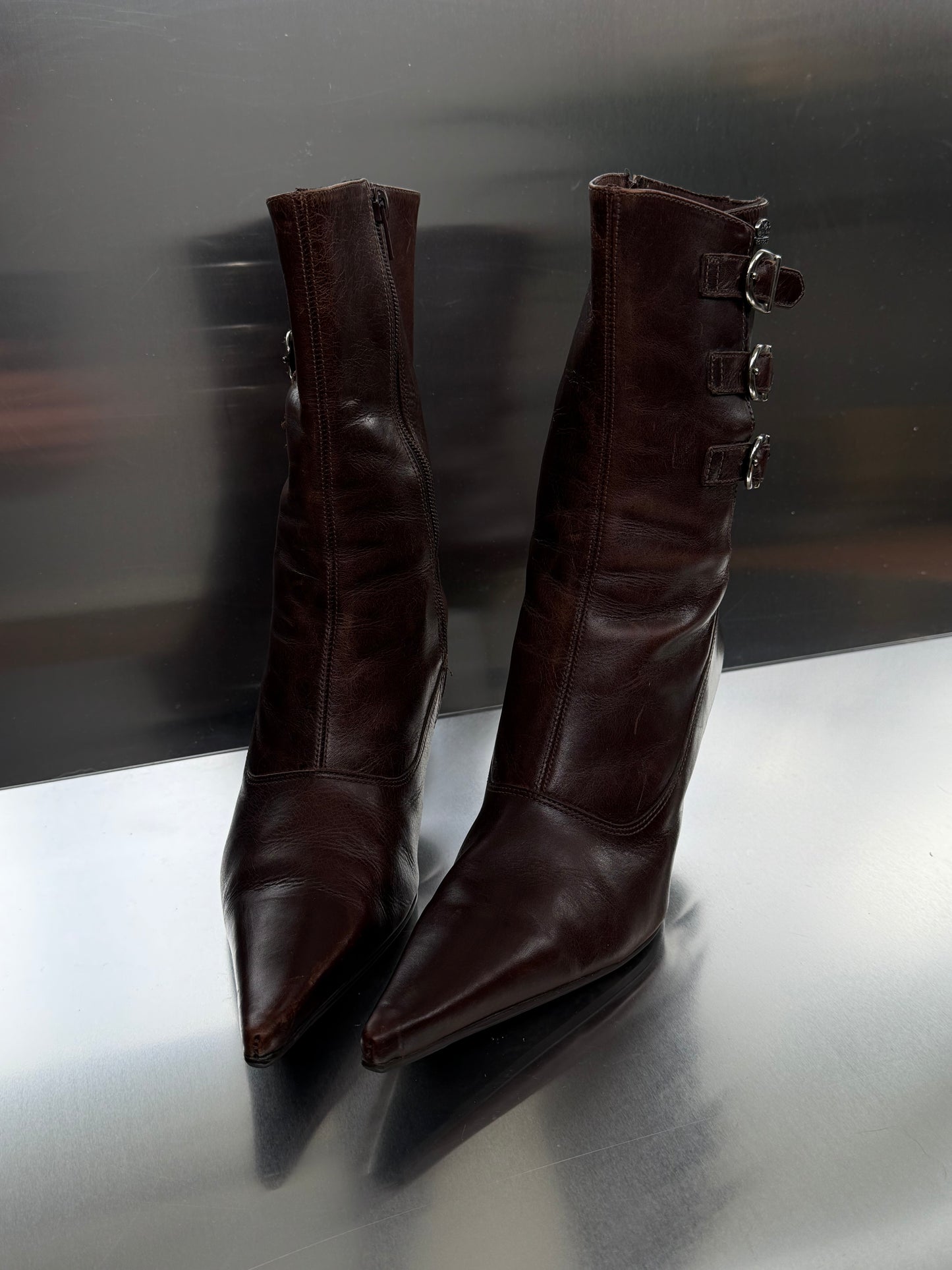 Vintage leather boots Buffalo - TWINKLING GLOBAL