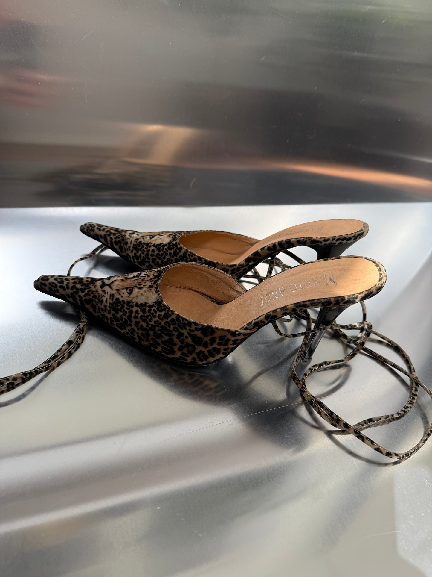 Vintage leopard-print mules - TWINKLING GLOBAL