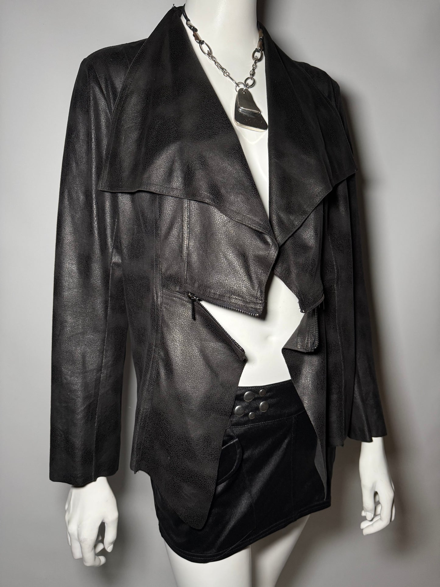 Vintage asymmetric leather jacket S-M Twinkling Global
