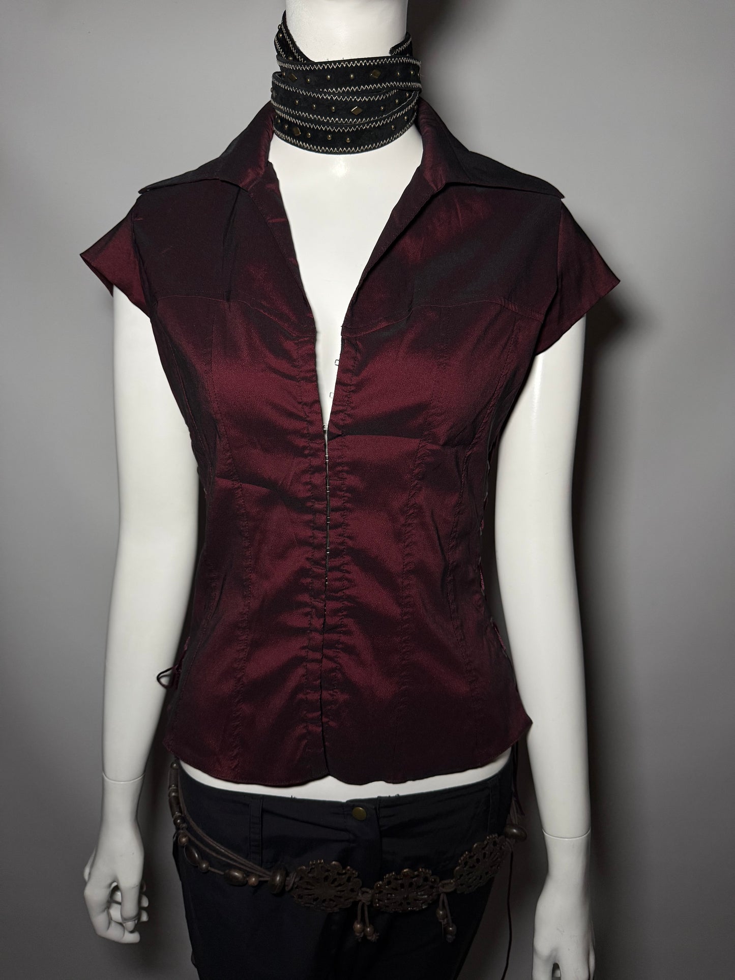 Vintage top - TWINKLING GLOBAL
