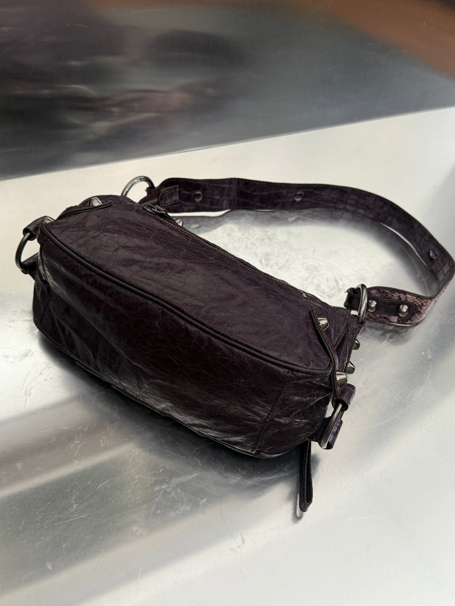Vintage GUESS Shoulder Bag – Snakeskin & Studded Details  Twinkling