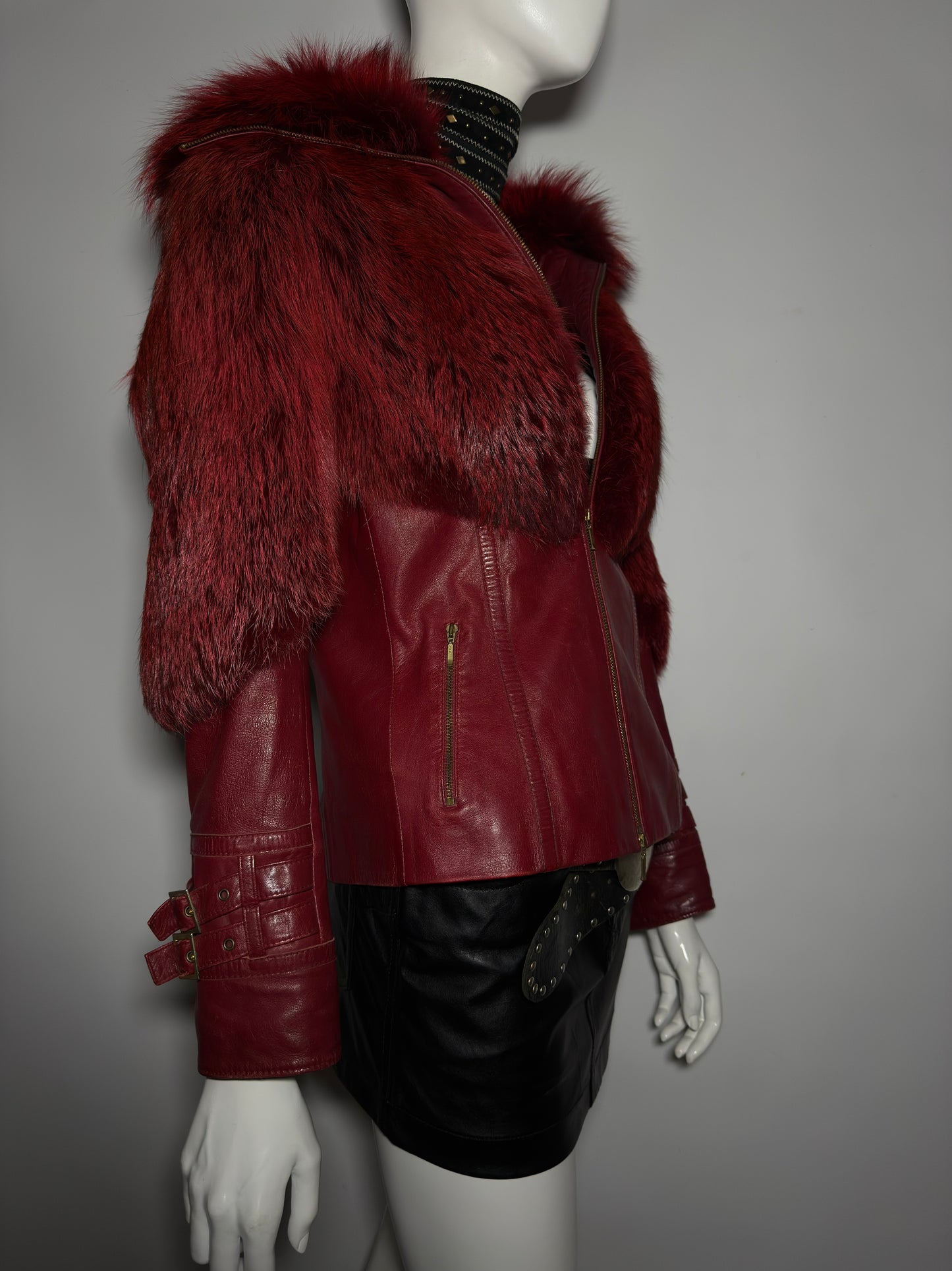 Vintage fur jacket  - TWINKLING GLOBAL