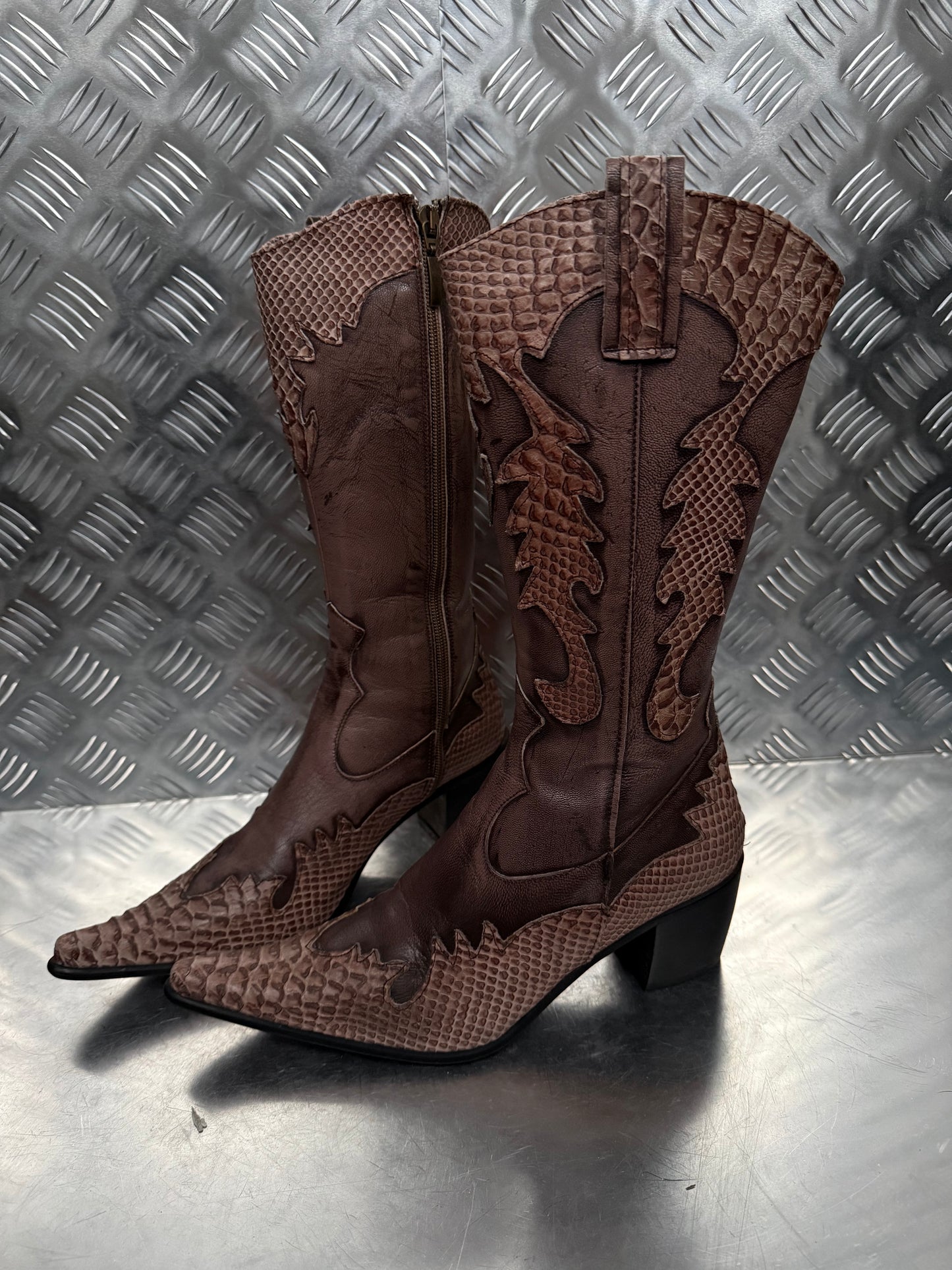 Vintage Italian leather cowboy boots TWINKLING GLOBAL