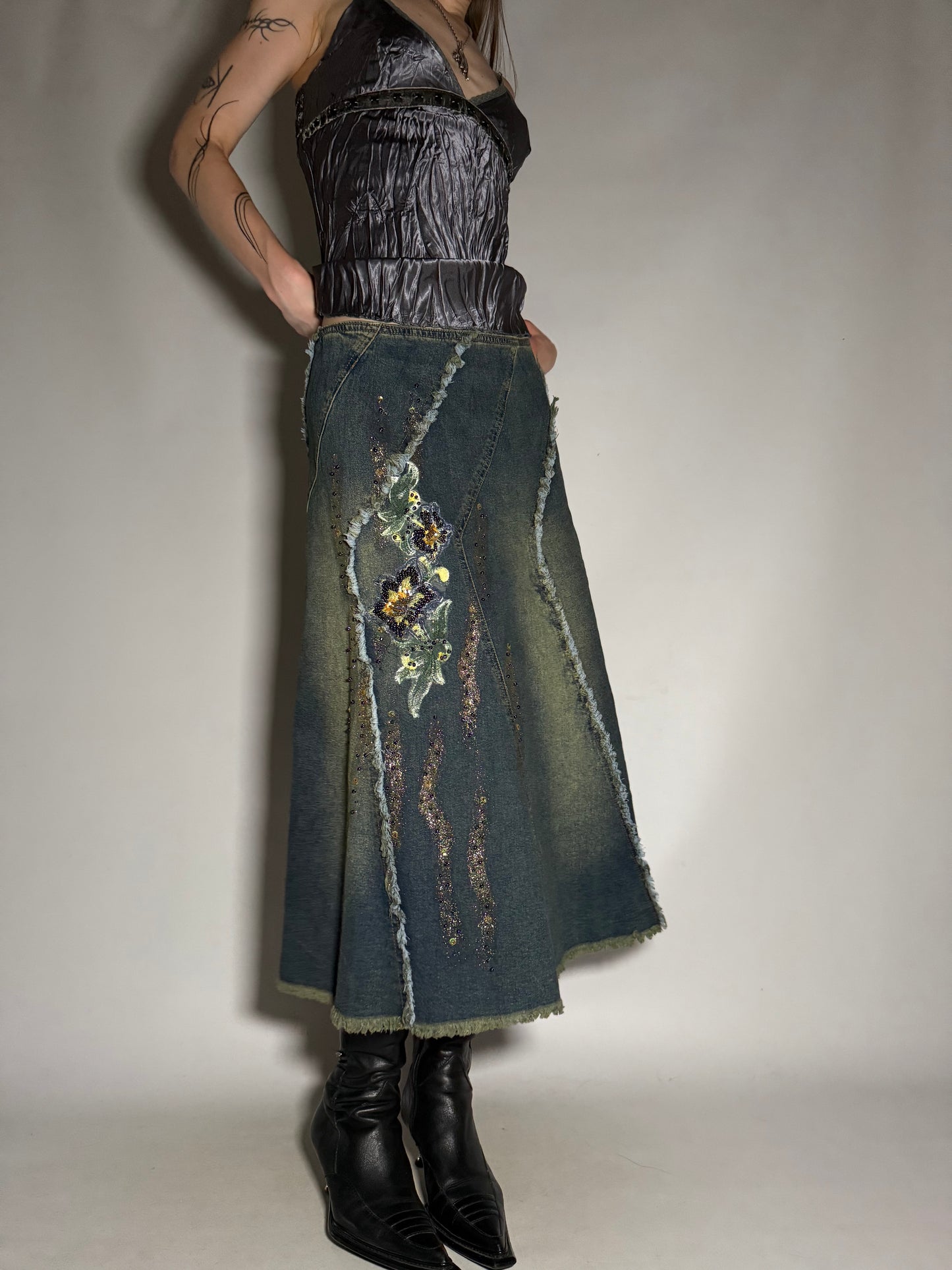 Y2K Distressed Denim Maxi Skirt with Sequin Floral Appliqué TWINKLING