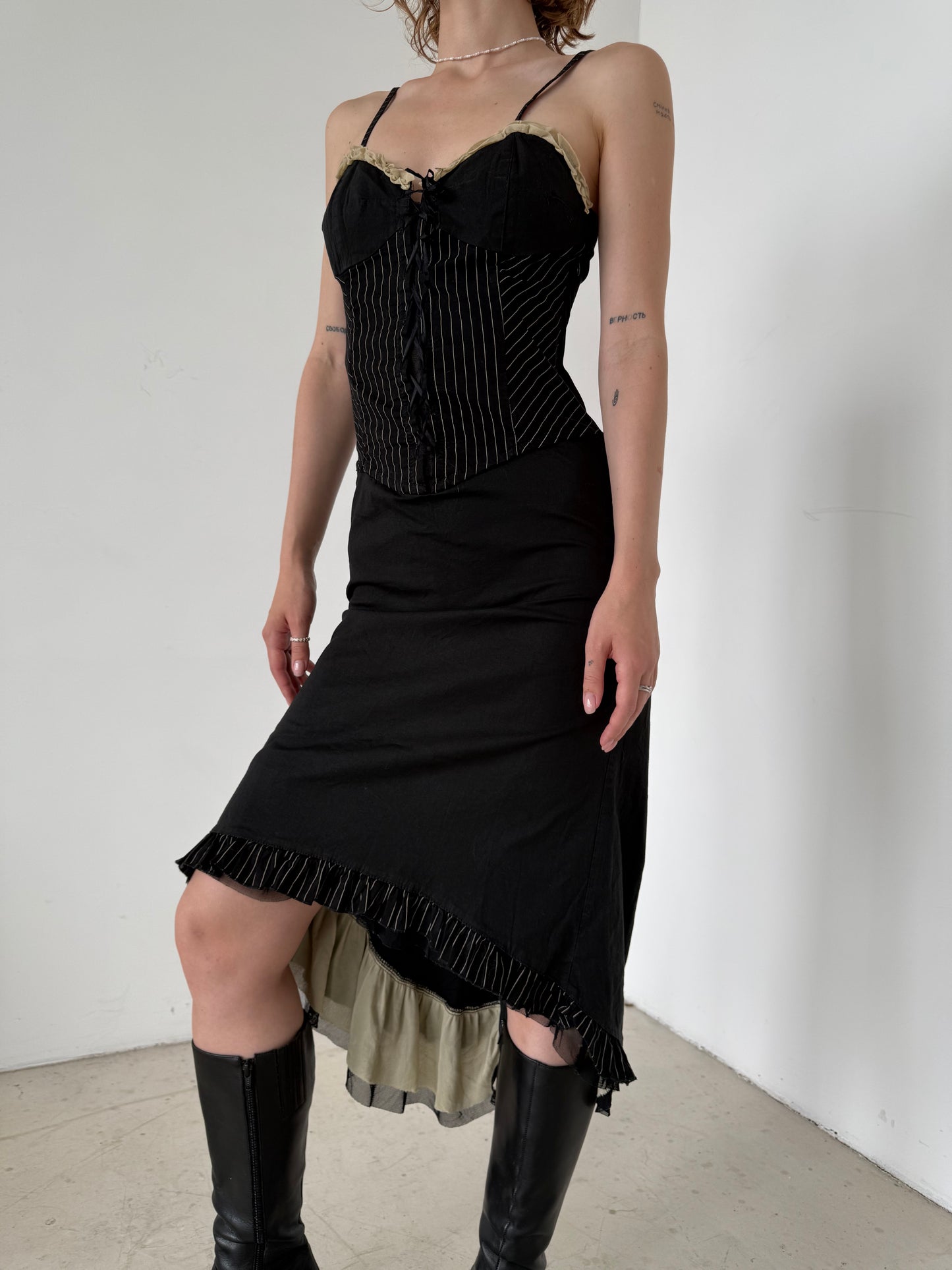 Vintage Black Pinstripe Bustier Dress with Ruffle Hem – Twinkling Global