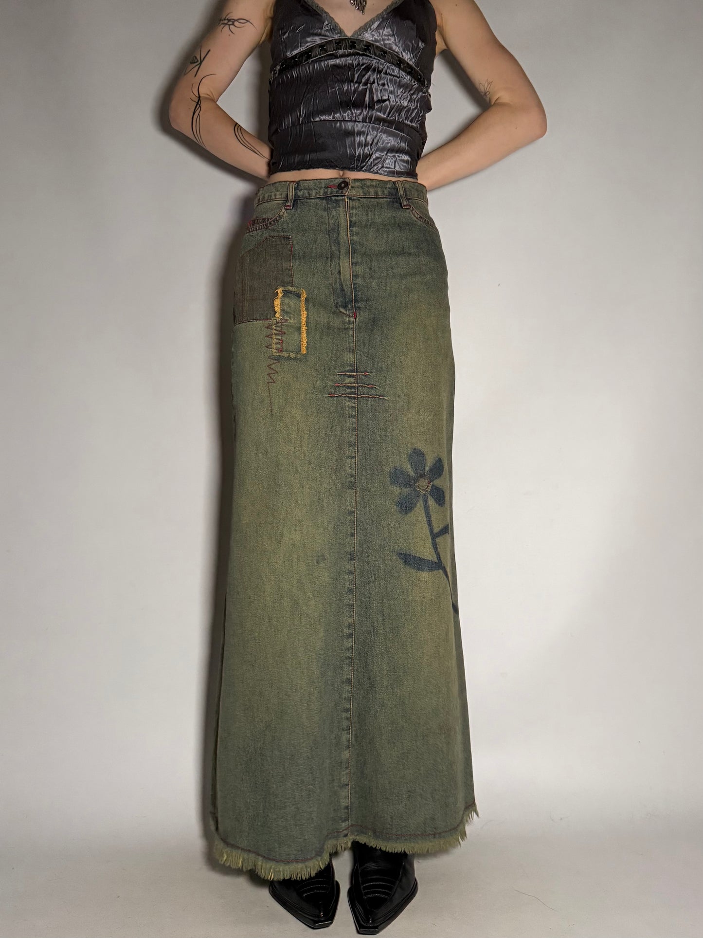 Vintage Maxi Denim Skirt with Flower Print and Contrast Stitching TWINKLING