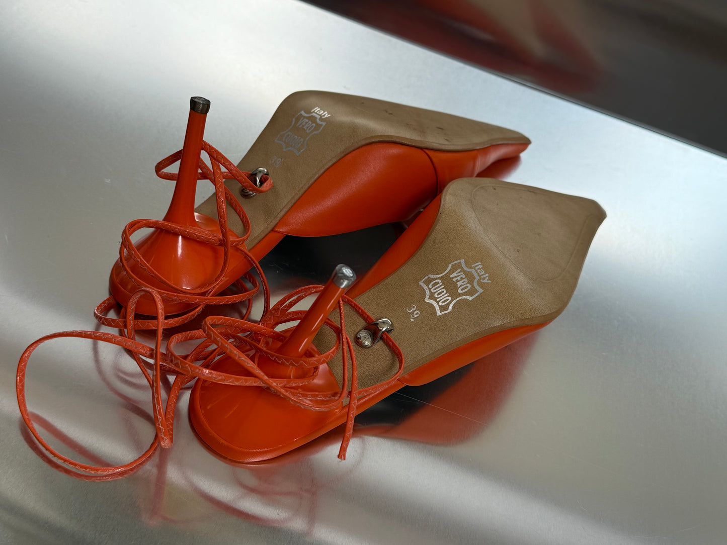 Vintage kitten heel mule - TWINKLING GLOBAL