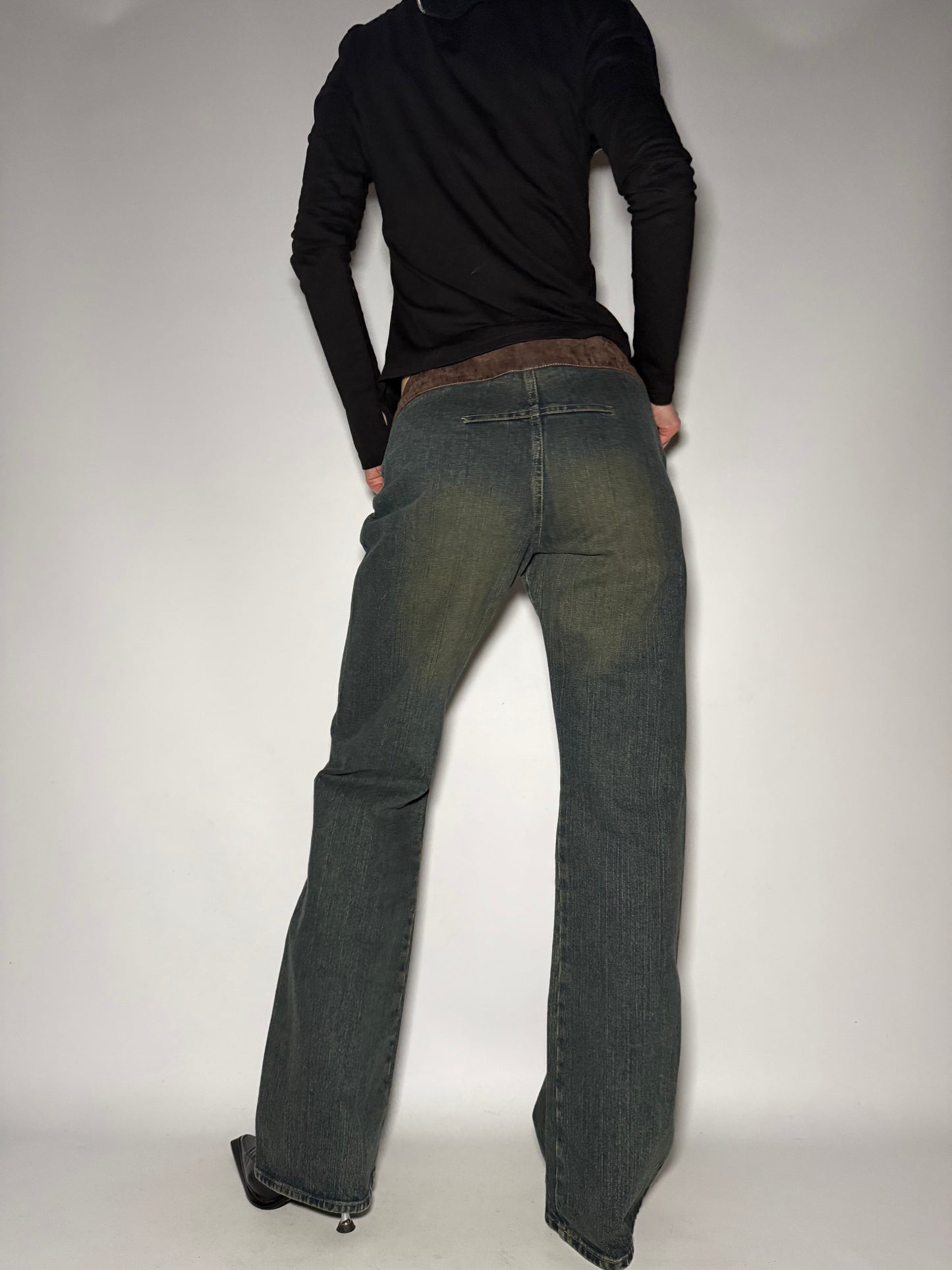 Rust Slight-Flare Jeans Twinkling Global